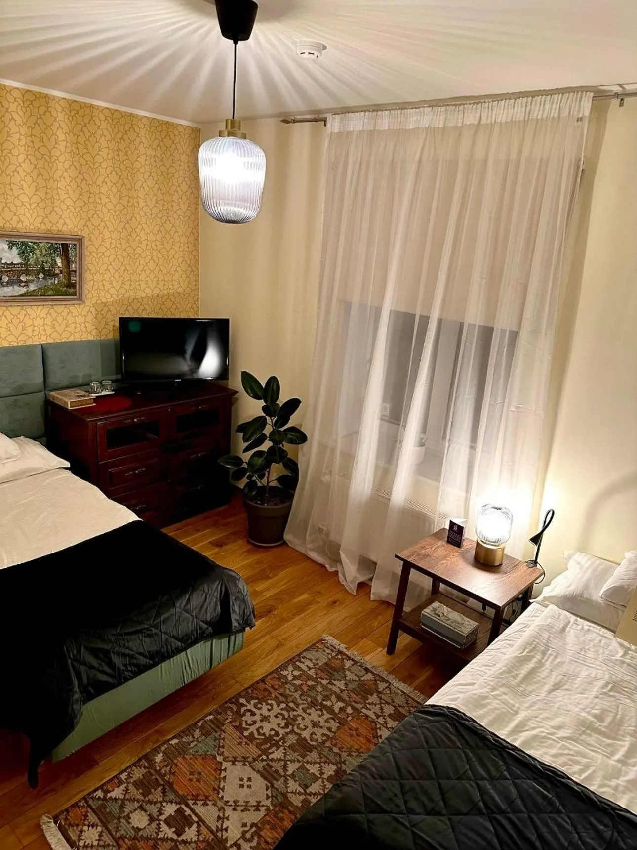 Photo of the whole room, Bed in Embrace Hotel & Apartments