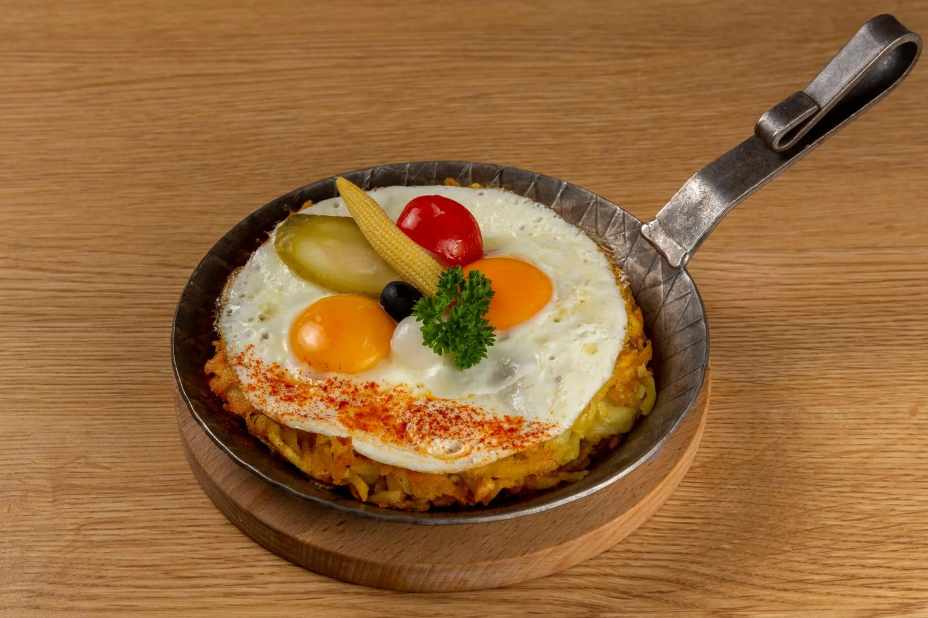 Restaurant/places to eat in Gasthof Enge Self Check-In Hotel