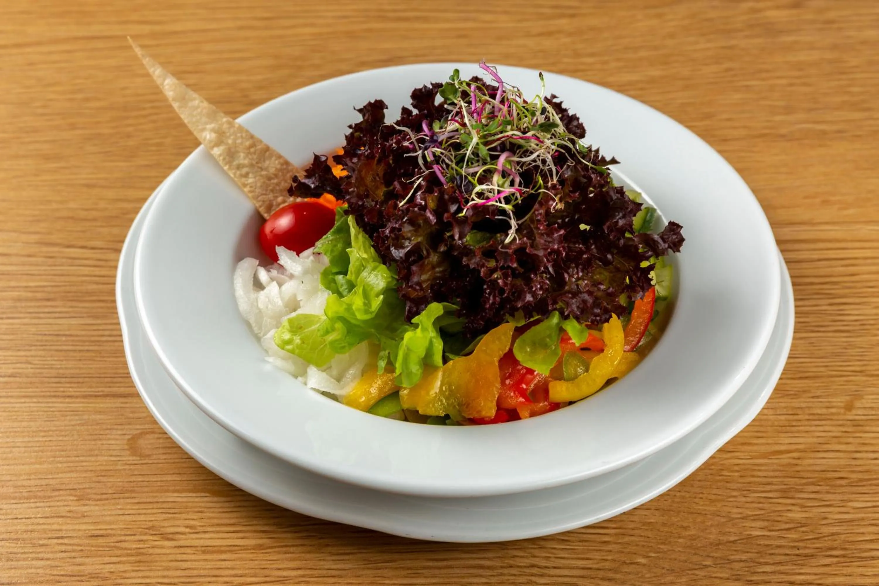 Restaurant/places to eat in Gasthof Enge Self Check-In Hotel