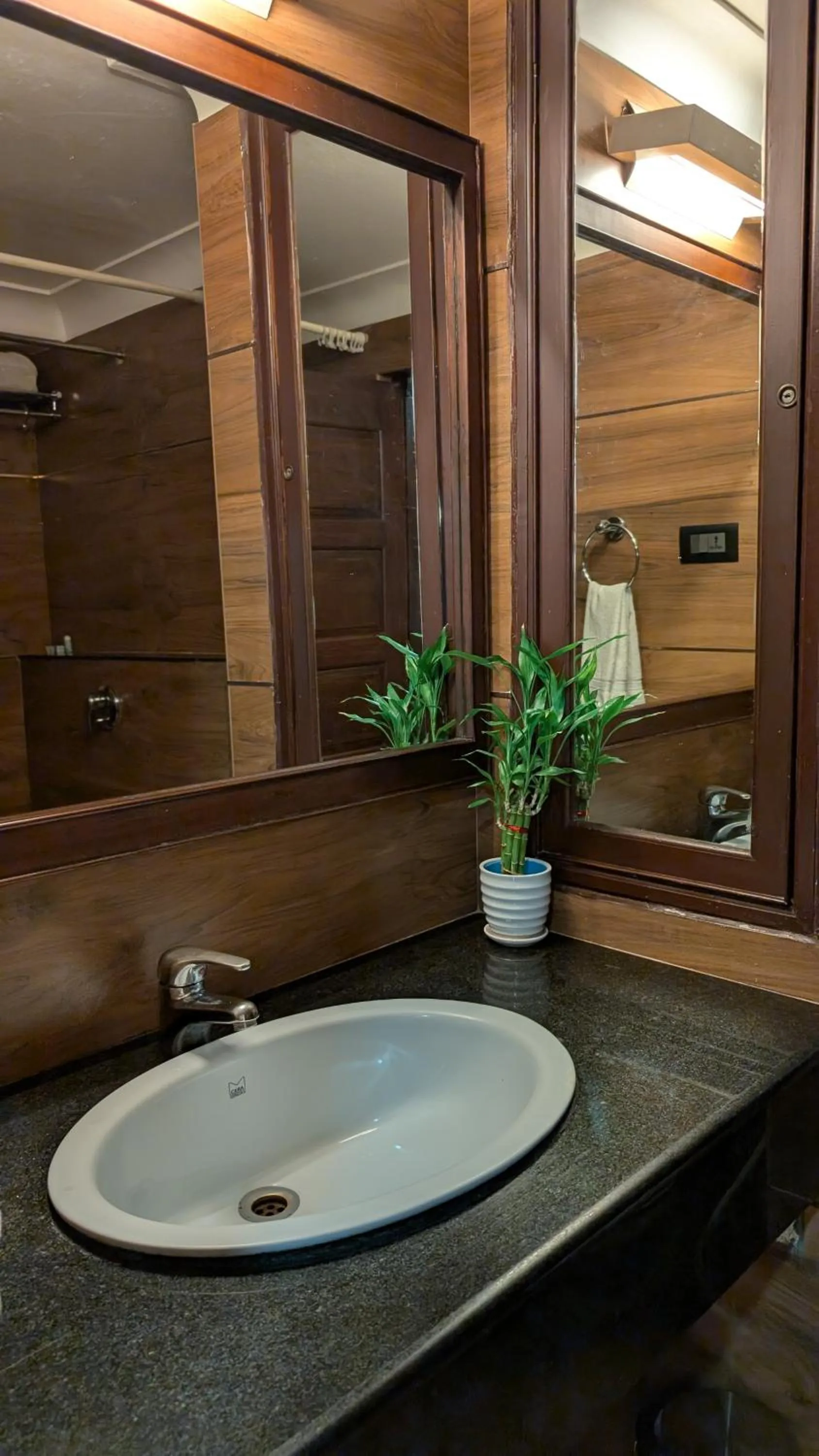 Bathroom in Hotel Arcadia