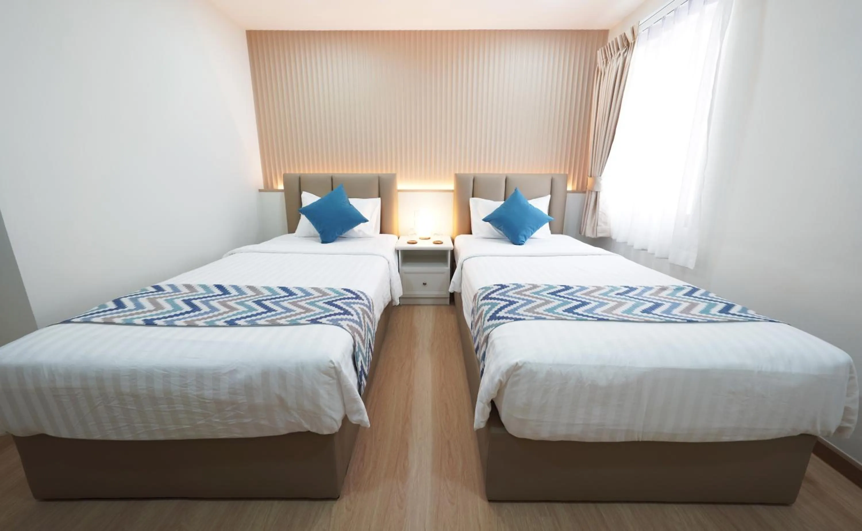 Bed in Excel Hotel Bangkok former Sri Krungthep Hotel