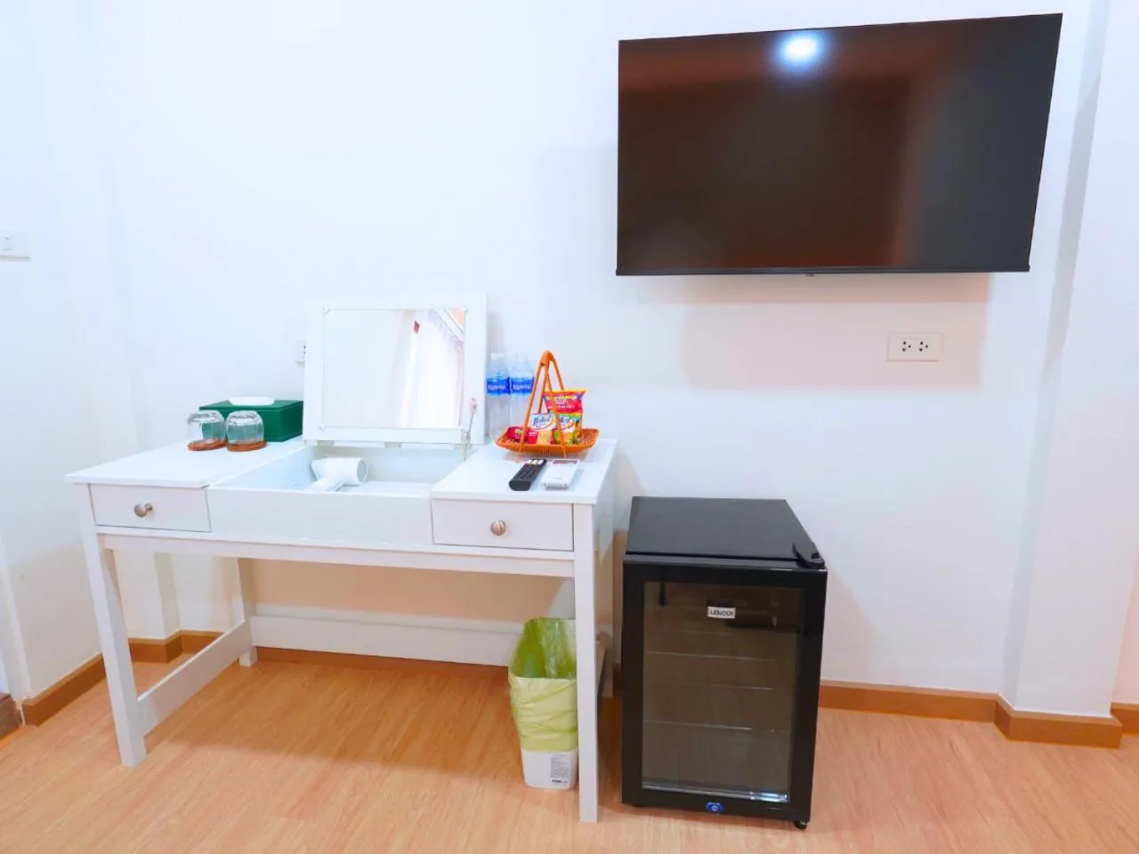 Area and facilities in Excel Hotel Bangkok former Sri Krungthep Hotel