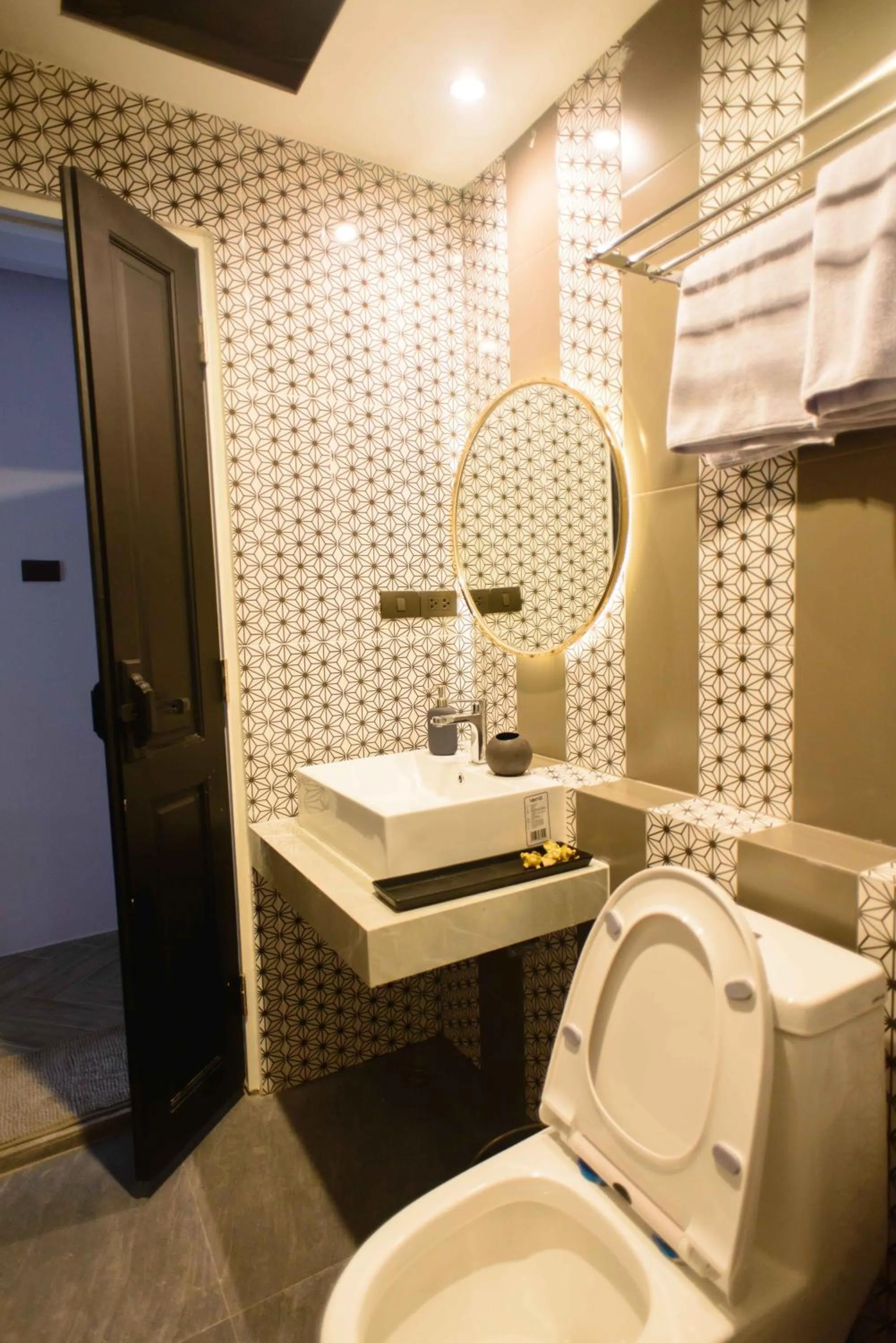 Bathroom in 87 Oldtown at River Pier