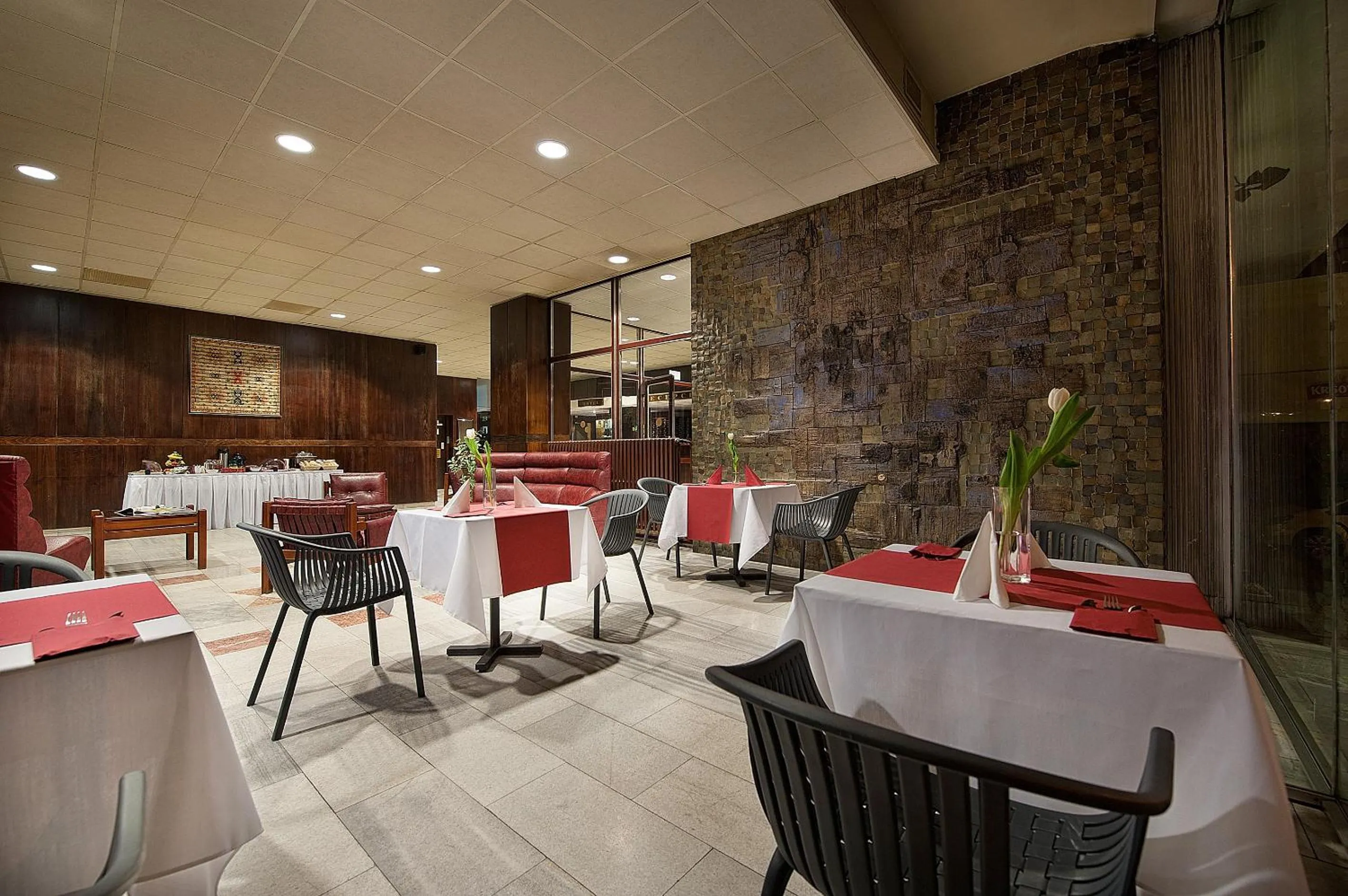Restaurant/places to eat in Retro Hotel Kladno