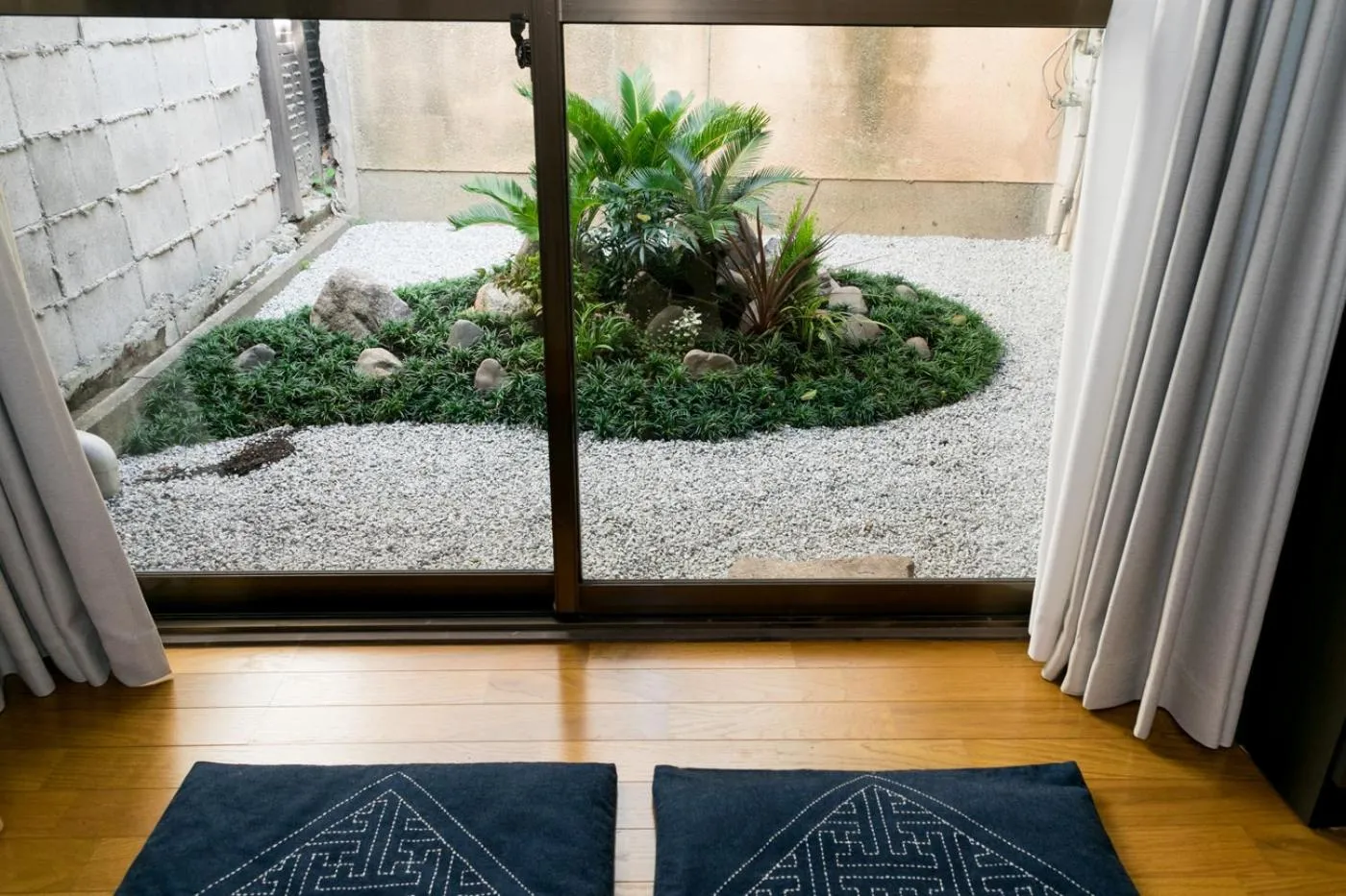Garden view in 京町家 懿造 -Kyomachiya IZO-
