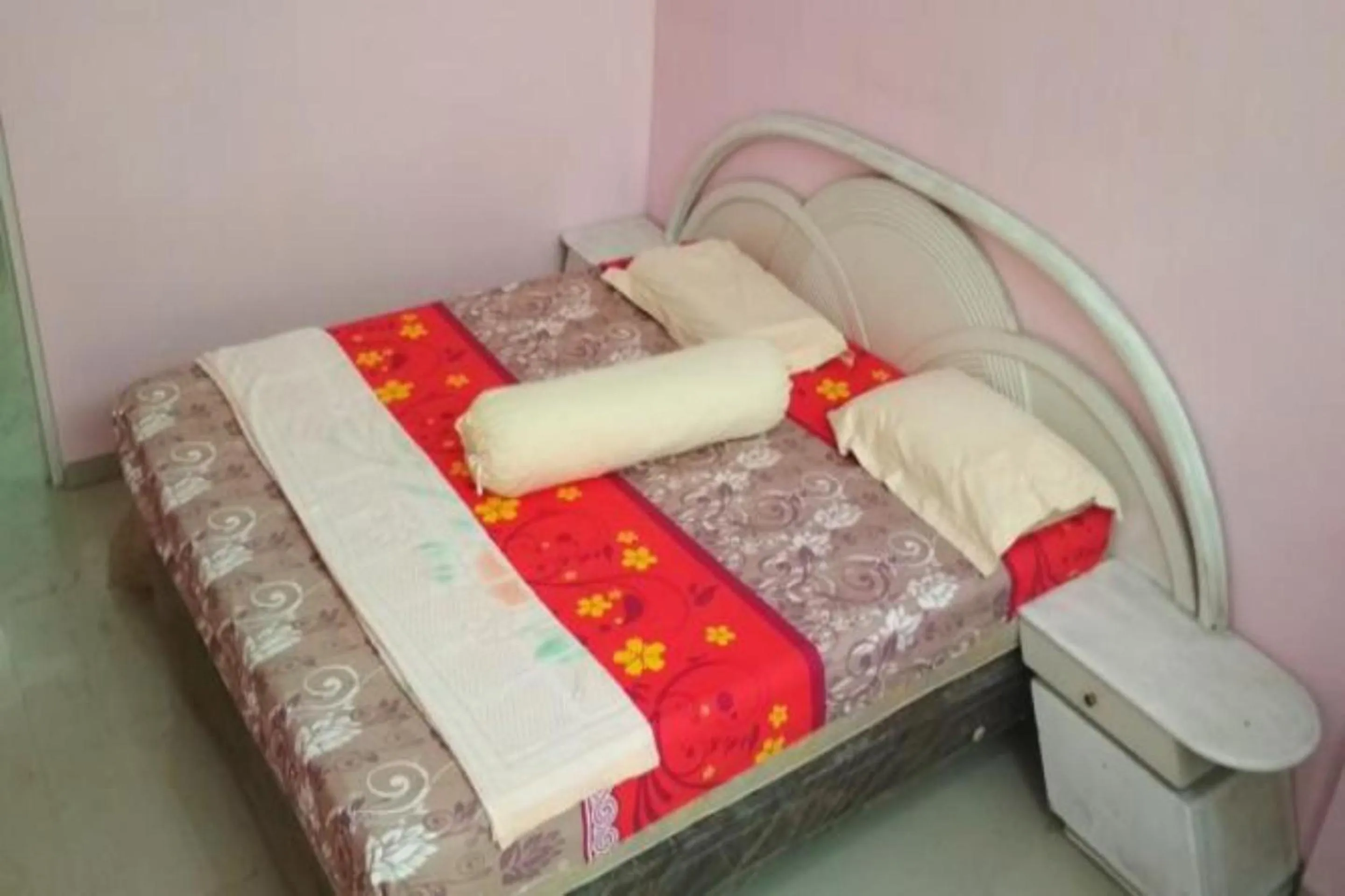Bedroom, Bed in Charisma Residence Syariah