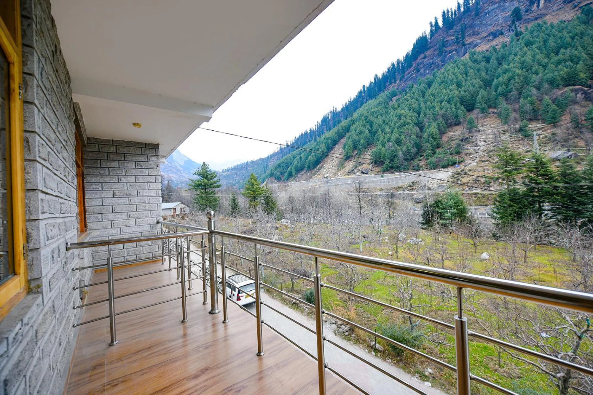 Balcony/Terrace in FabHotel Misty Hills Nehru Kund