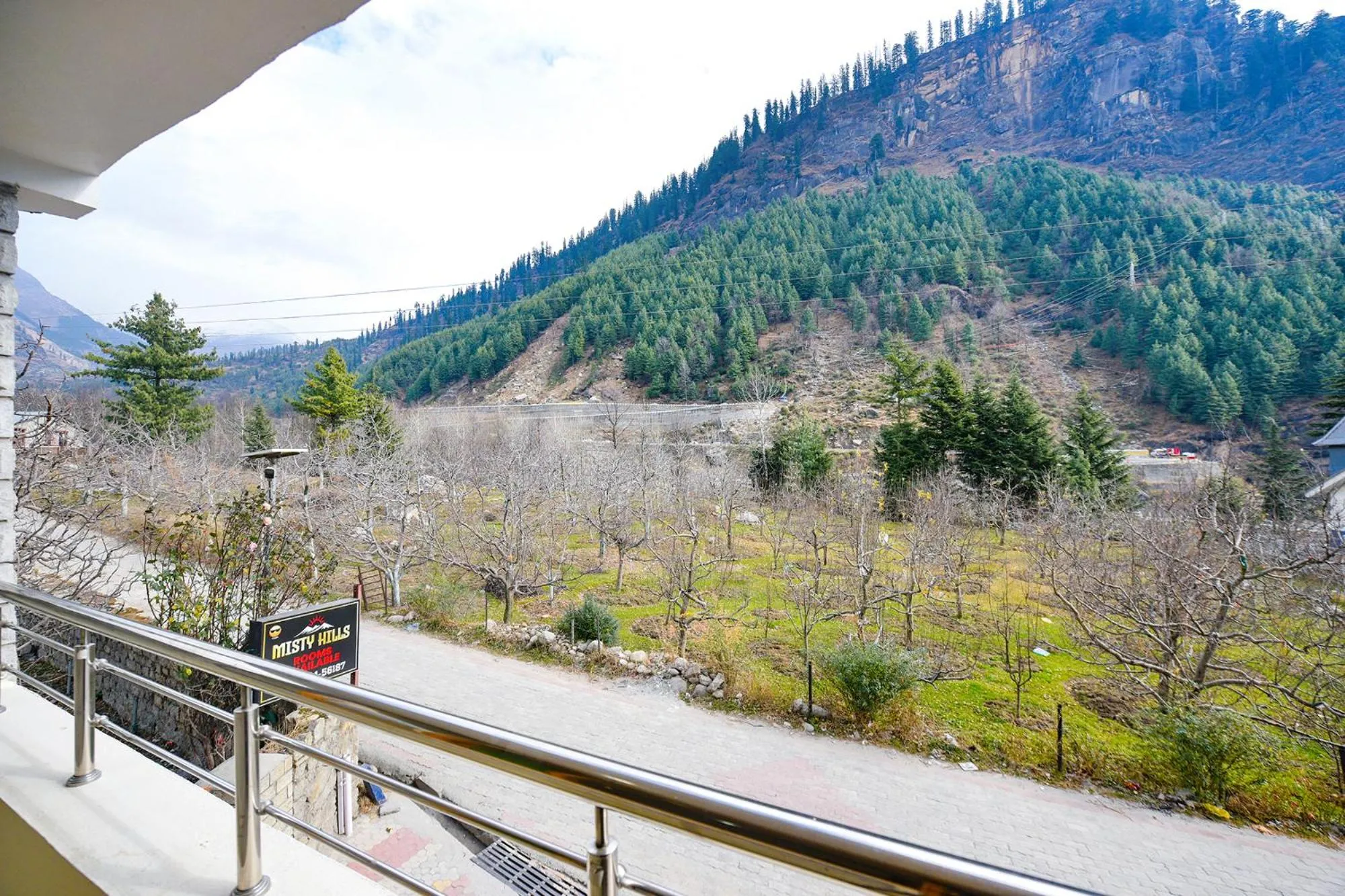 Balcony/Terrace, Mountain View in FabHotel Misty Hills Nehru Kund