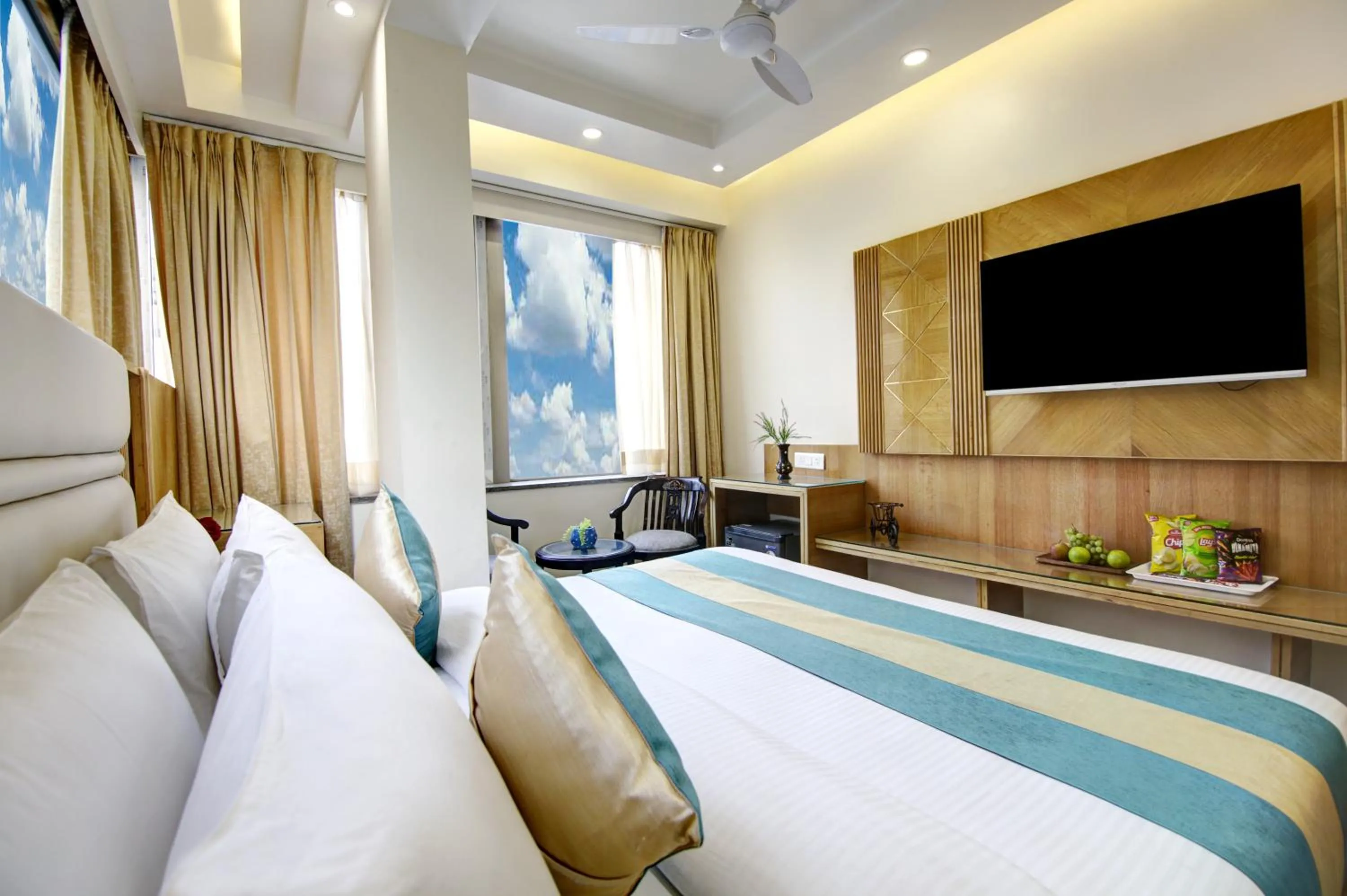 Bedroom, Bed in Hotel Krishna Plaza Just Near New Delhi Station And Connaught Place By M S Hospitality