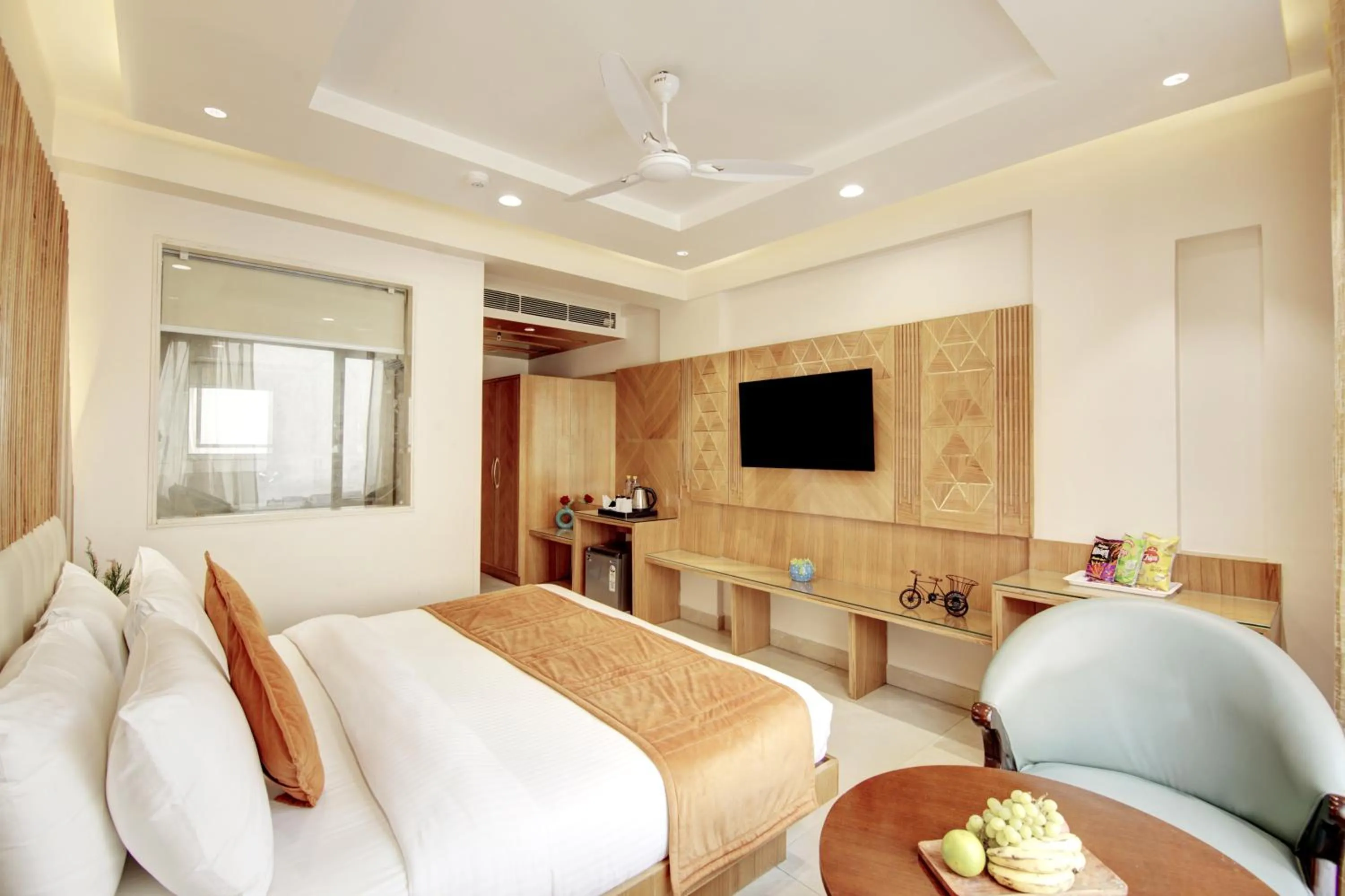 Bedroom, Bed in Hotel Krishna Plaza Just Near New Delhi Station And Connaught Place By M S Hospitality
