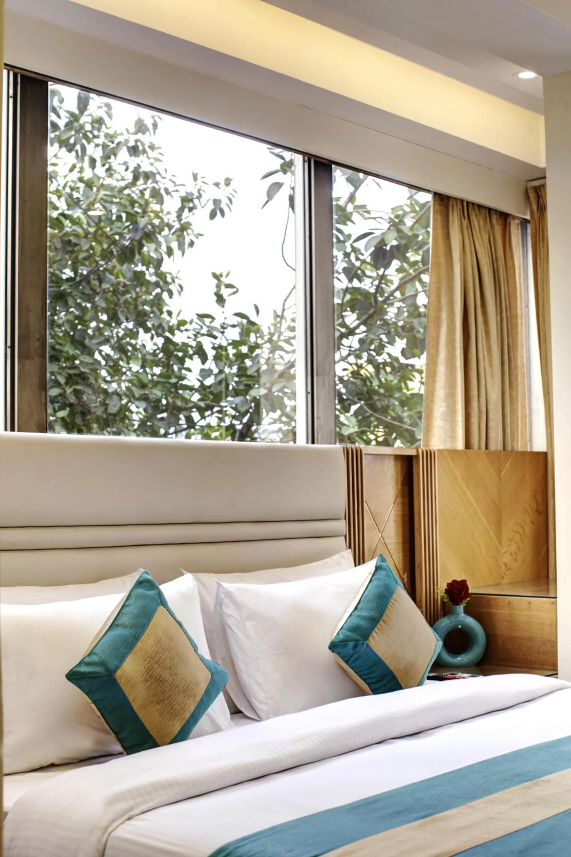 Bedroom, Bed in Hotel Krishna Plaza Just Near New Delhi Station And Connaught Place By M S Hospitality
