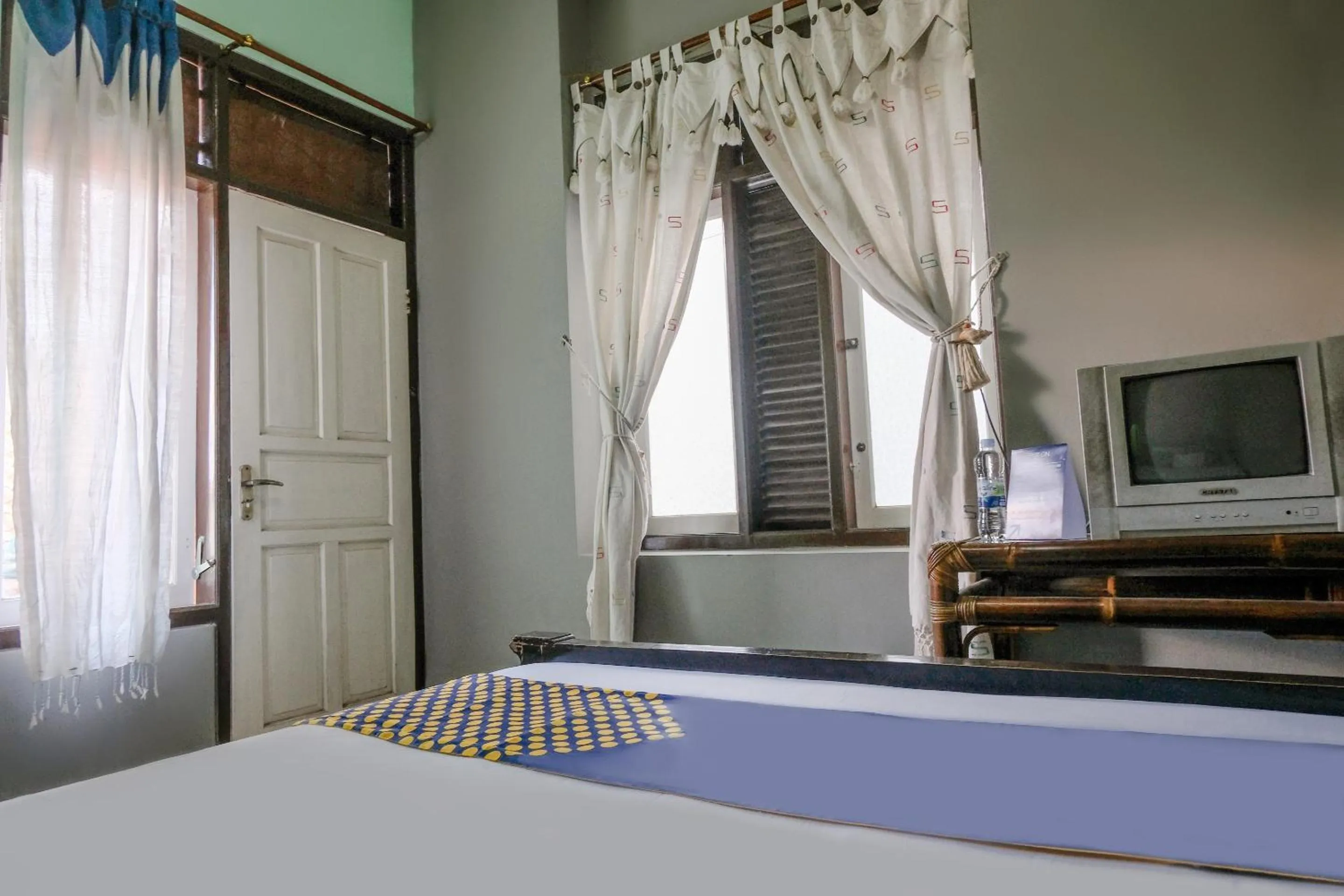 Bedroom, Bed in Hotel O Villa Hardi