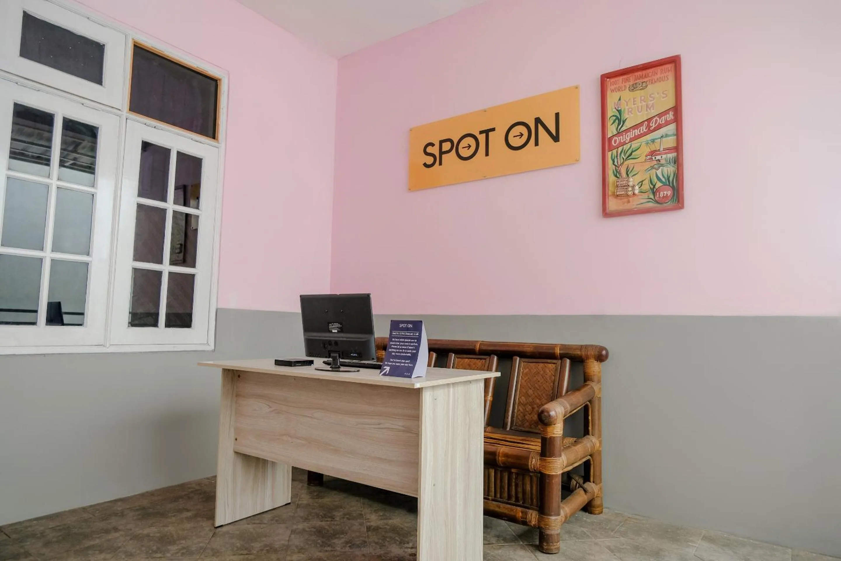 Lobby or reception in Hotel O Villa Hardi