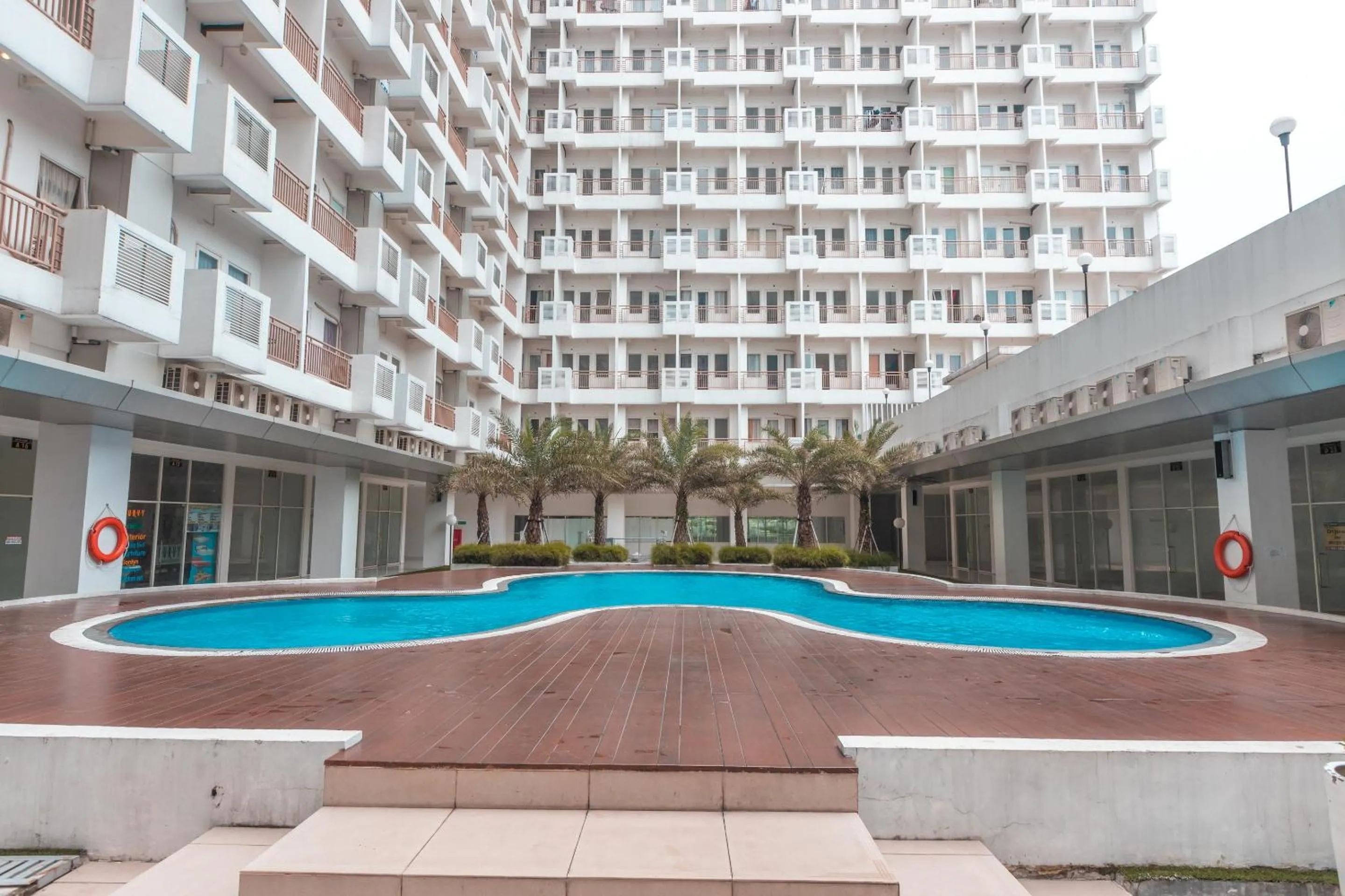 Swimming pool in Hotel O Apartement Sentul Tower