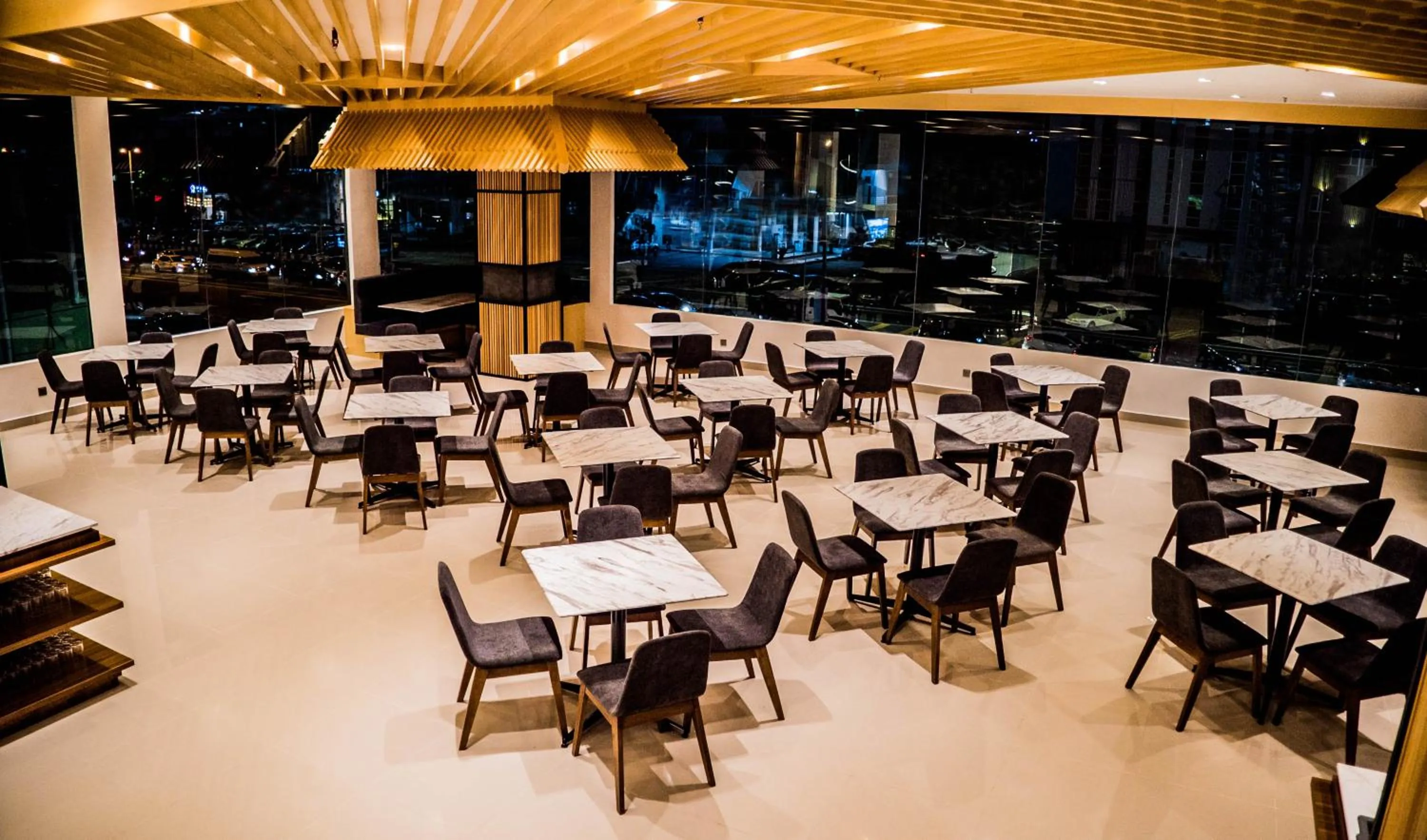 Restaurant/places to eat in GRAND FLORA HOTEL