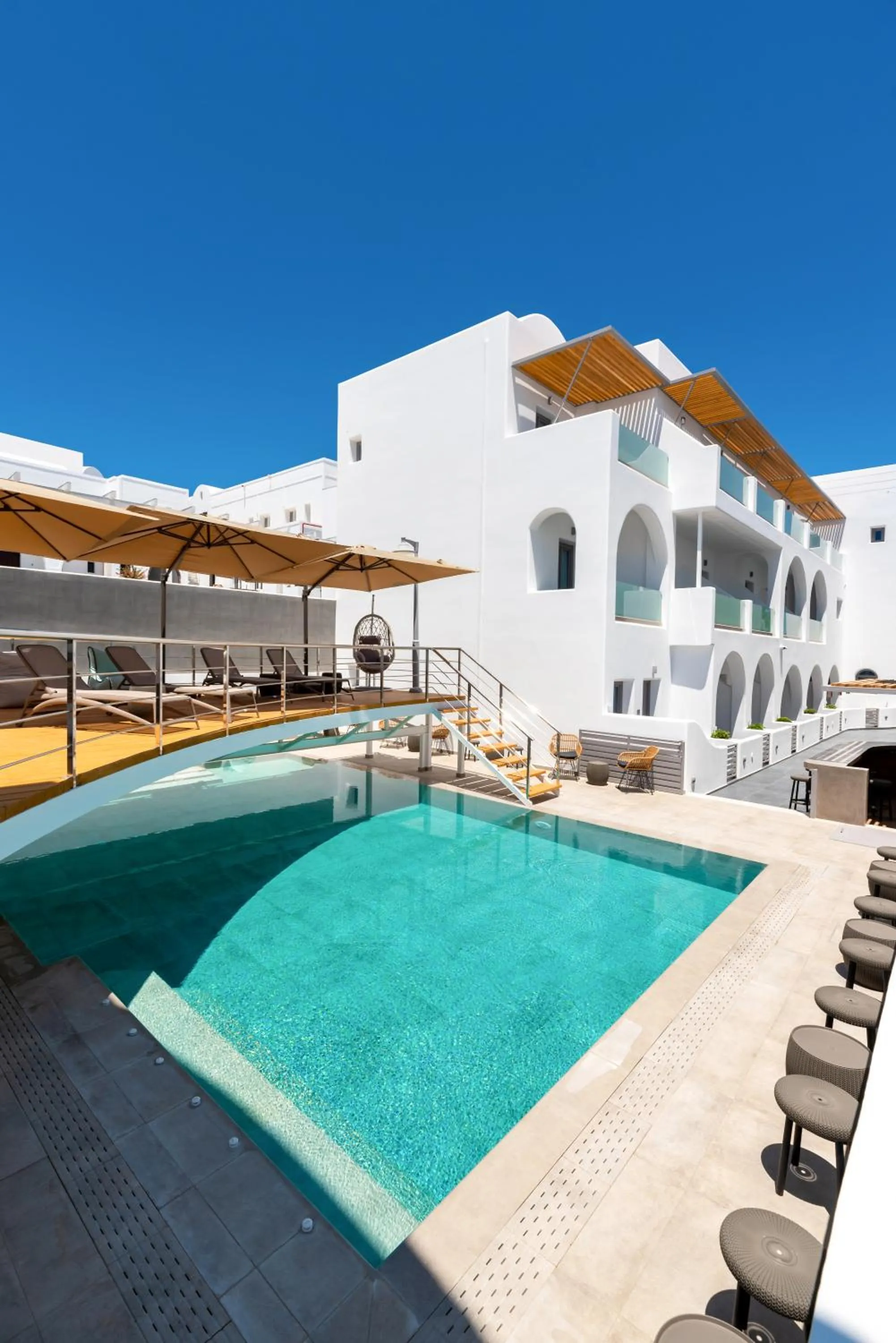 Property building in Deluxe Suites Santorini