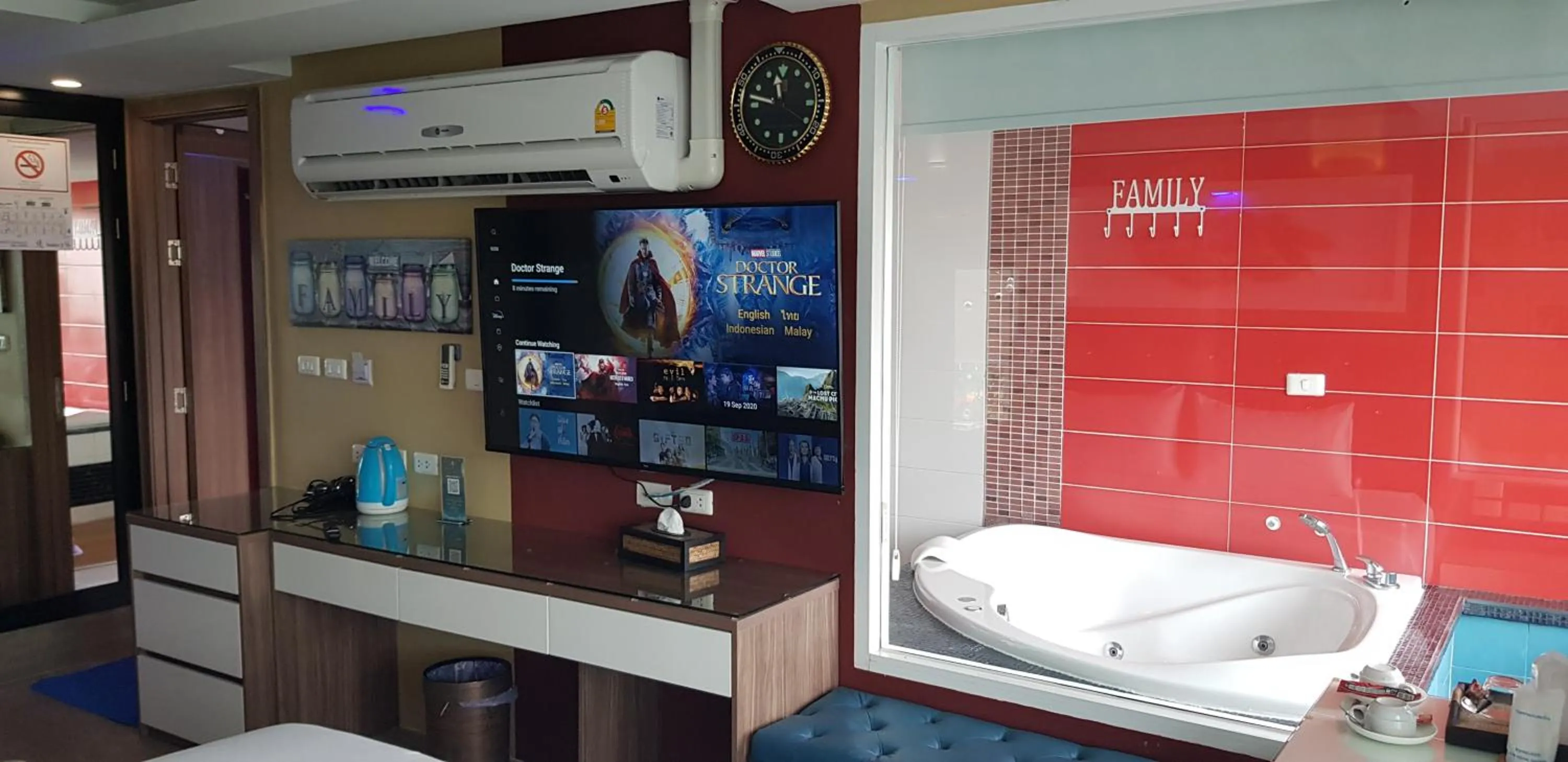 BlueTel Re'sidencE Bangkok IMPACT บลูเทล เรซิดองส์ กรุงเทพ อิมแพค