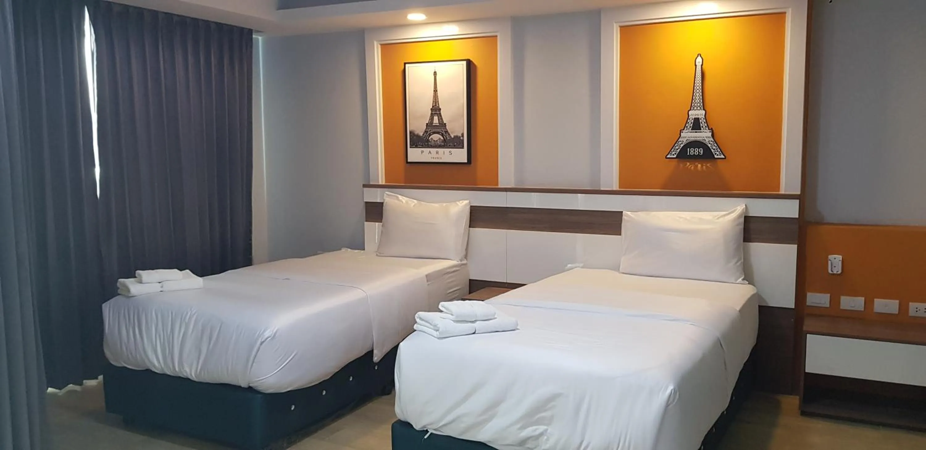 Bed in BlueTel Re'sidencE Bangkok IMPACT บลูเทล เรซิดองส์ กรุงเทพ อิมแพค
