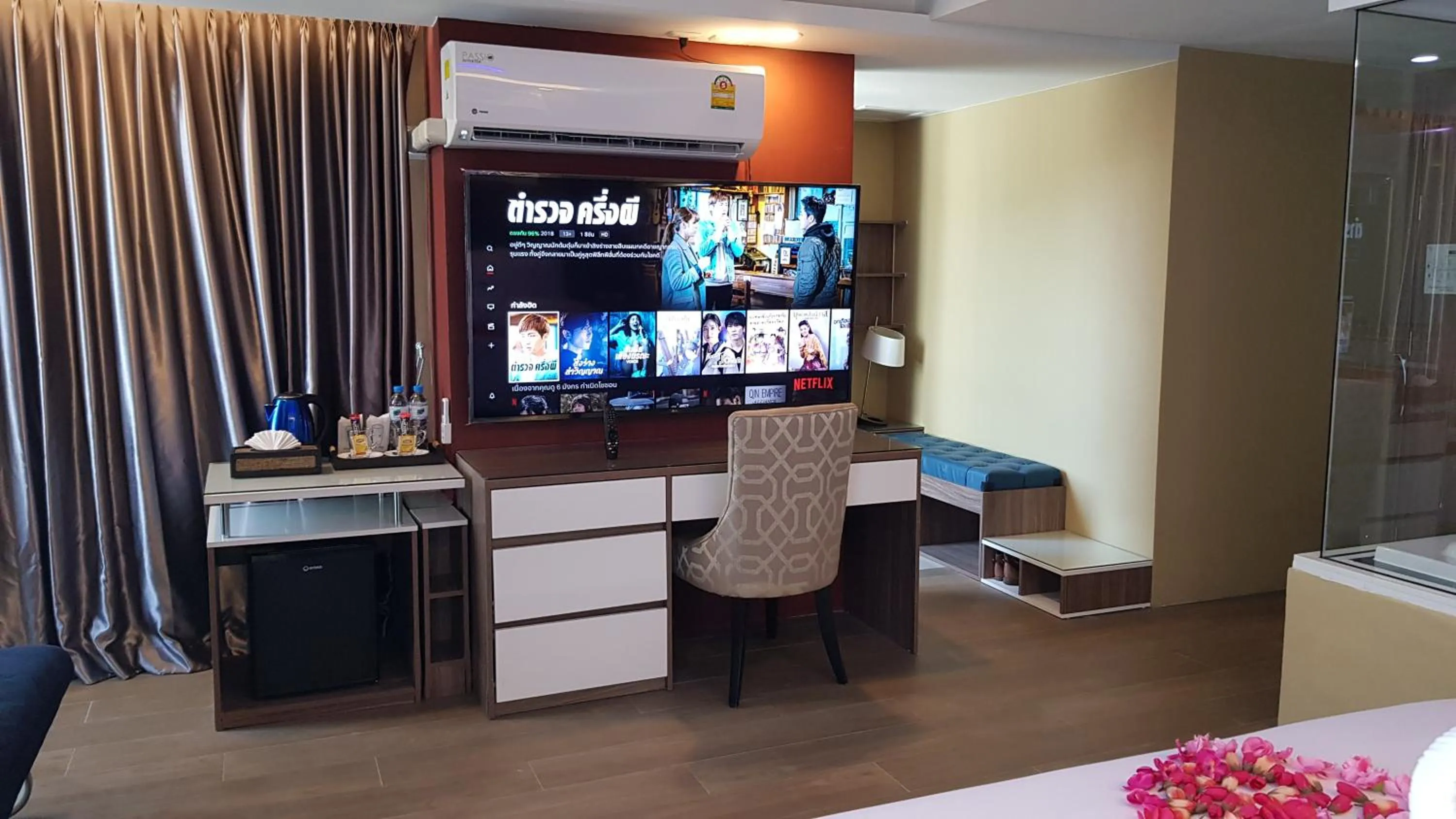 BlueTel Re'sidencE Bangkok IMPACT บลูเทล เรซิดองส์ กรุงเทพ อิมแพค