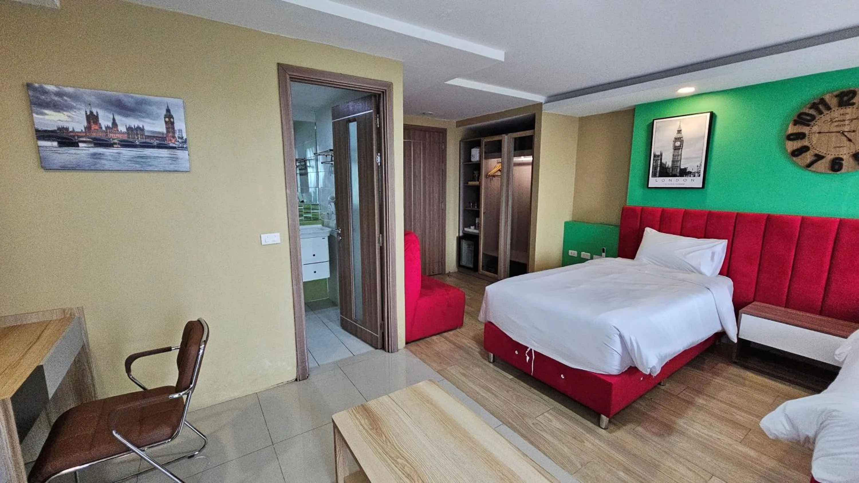 Bed in BlueTel Re'sidencE Bangkok IMPACT บลูเทล เรซิดองส์ กรุงเทพ อิมแพค