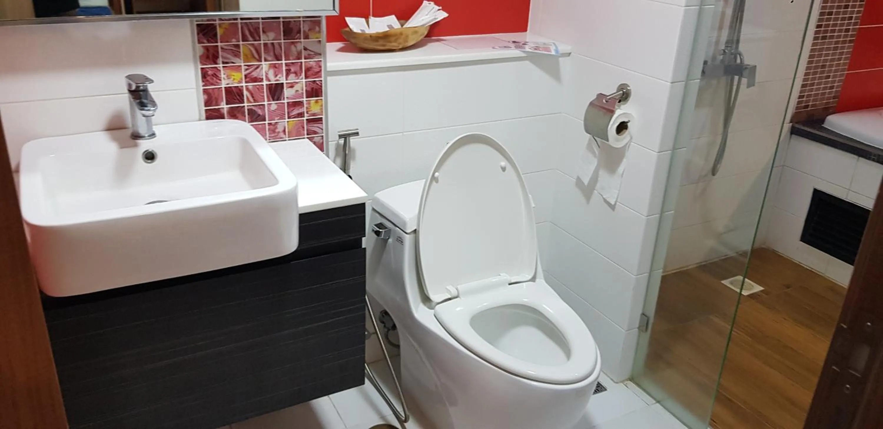 BlueTel Re'sidencE Bangkok IMPACT บลูเทล เรซิดองส์ กรุงเทพ อิมแพค