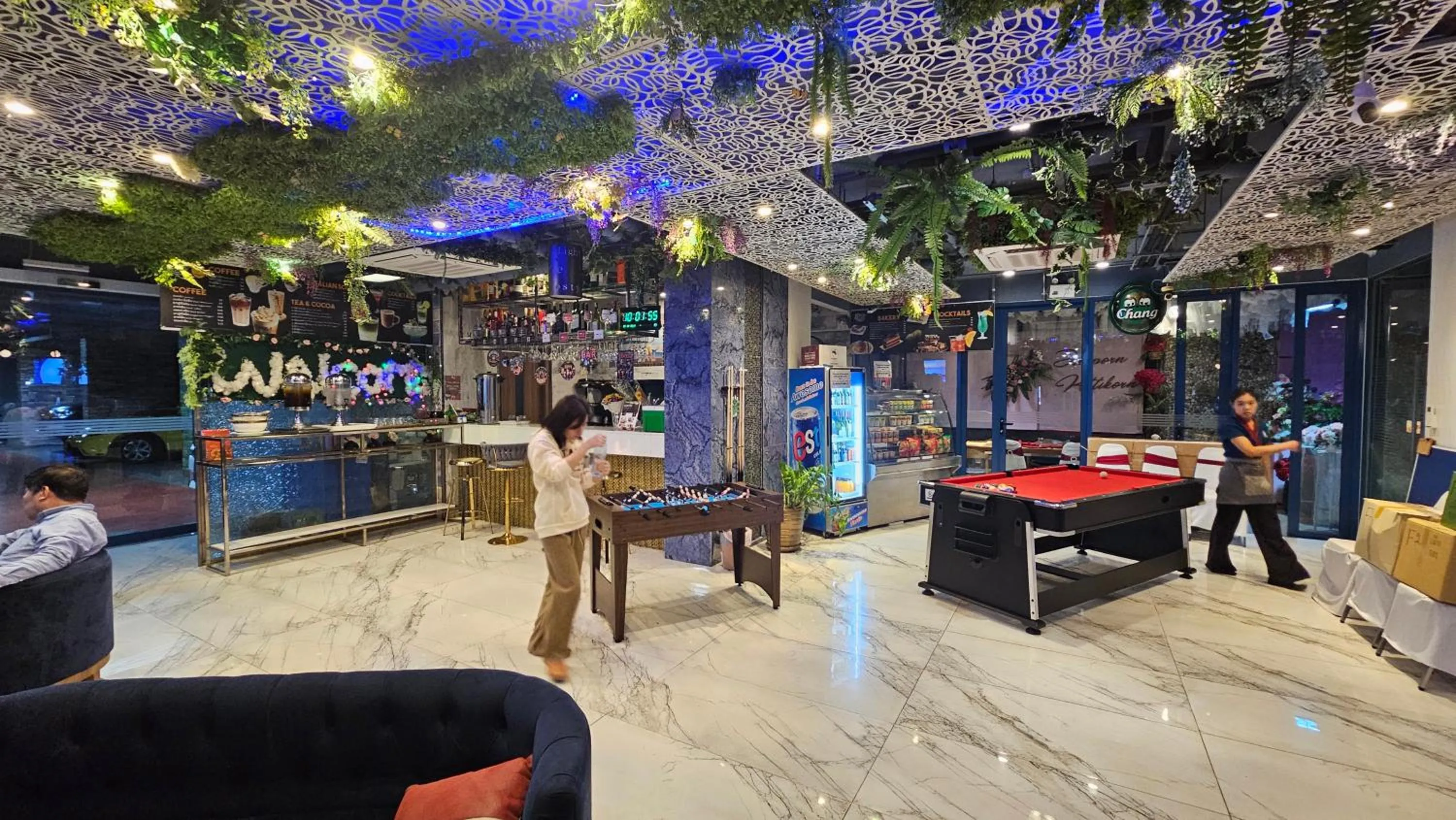 Billiard in BlueTel Re'sidencE Bangkok IMPACT บลูเทล เรซิดองส์ กรุงเทพ อิมแพค