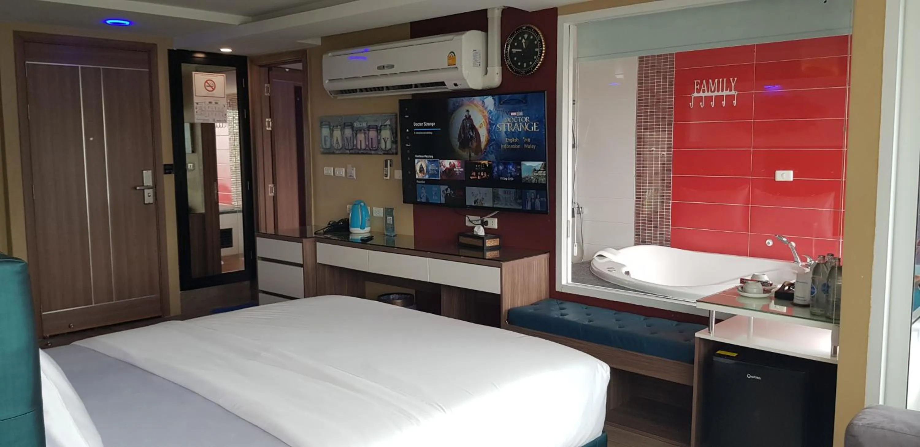 Bed in BlueTel Re'sidencE Bangkok IMPACT บลูเทล เรซิดองส์ กรุงเทพ อิมแพค