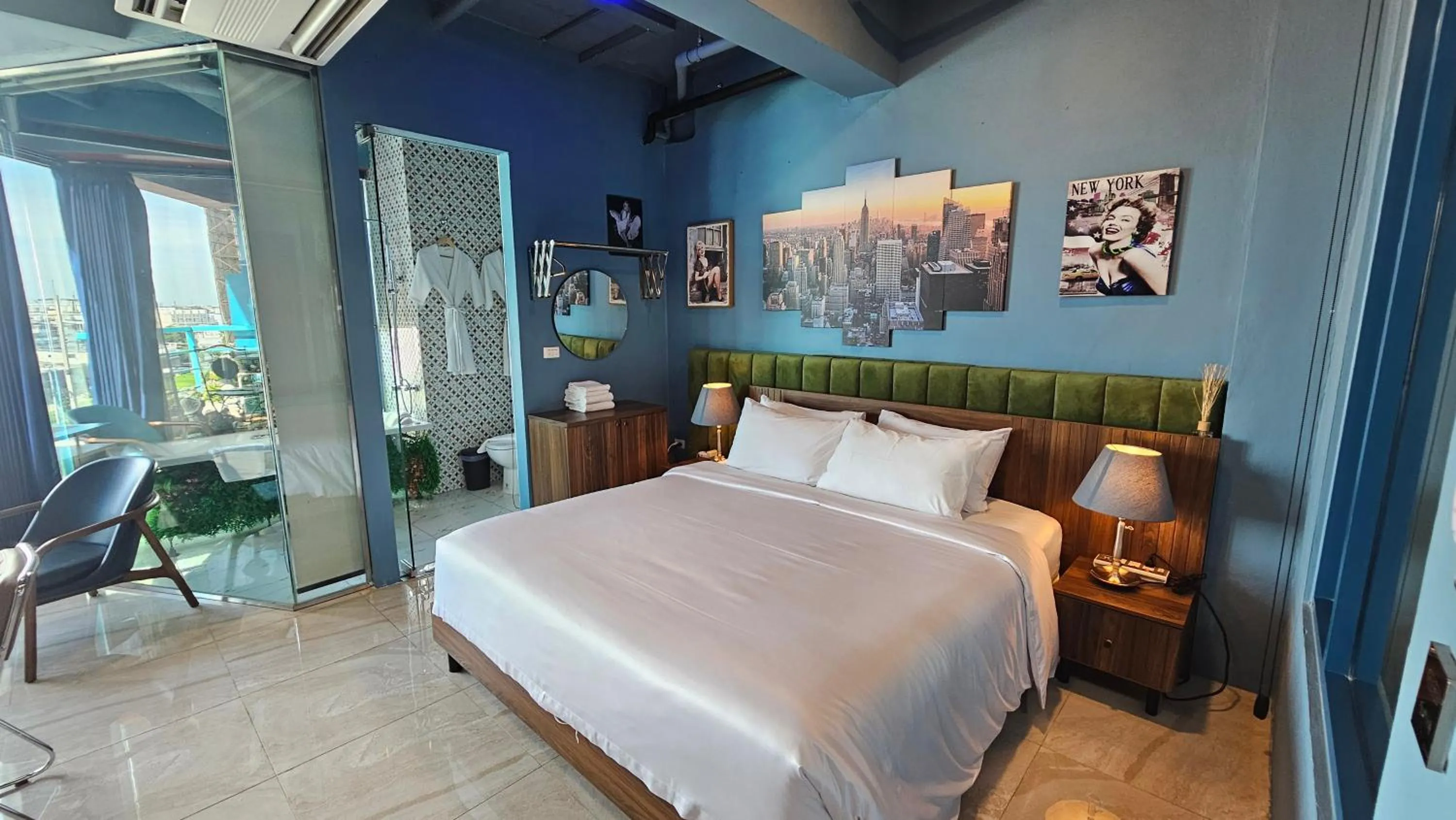 Bed in BlueTel Re'sidencE Bangkok IMPACT บลูเทล เรซิดองส์ กรุงเทพ อิมแพค