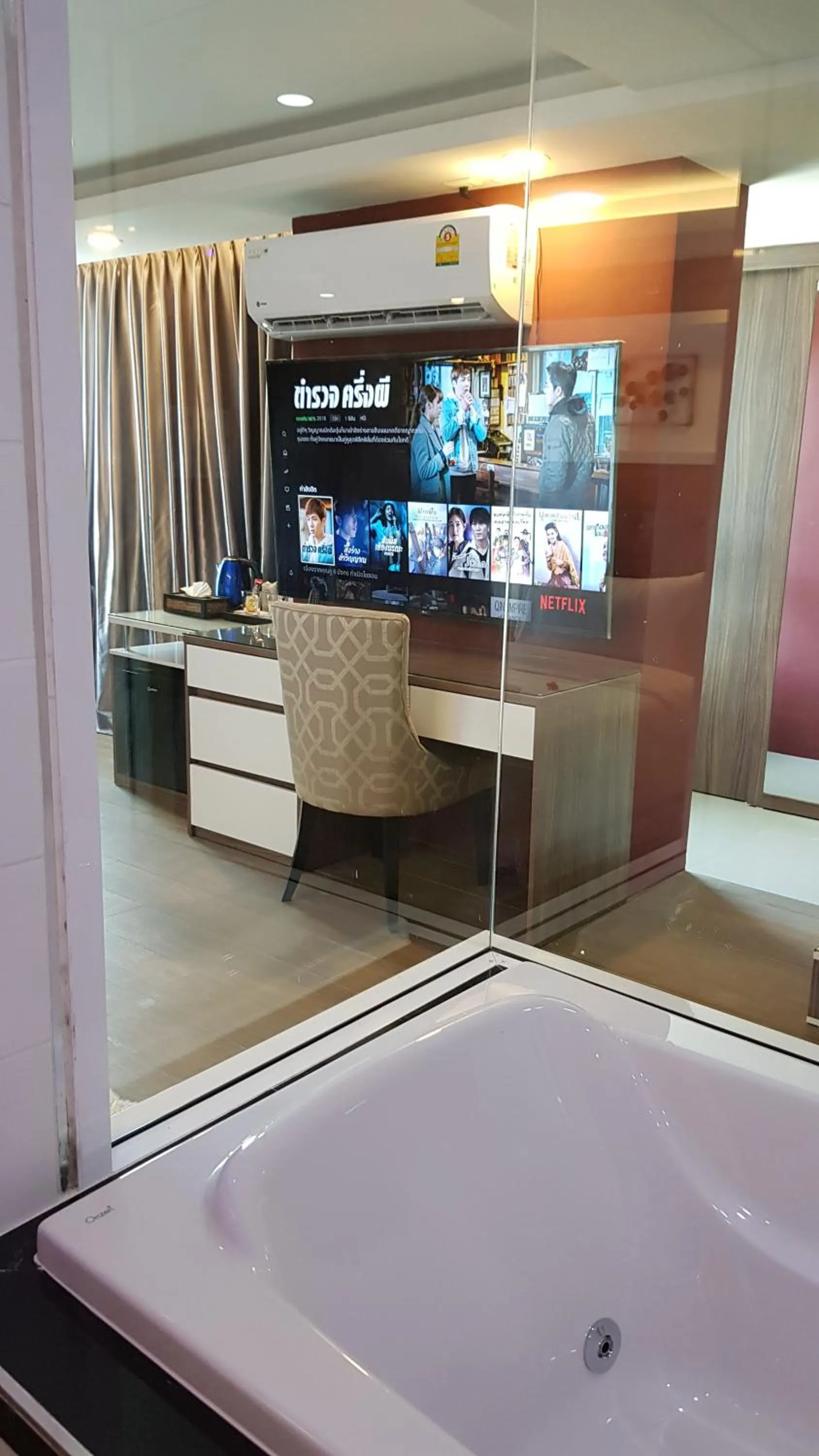 BlueTel Re'sidencE Bangkok IMPACT บลูเทล เรซิดองส์ กรุงเทพ อิมแพค