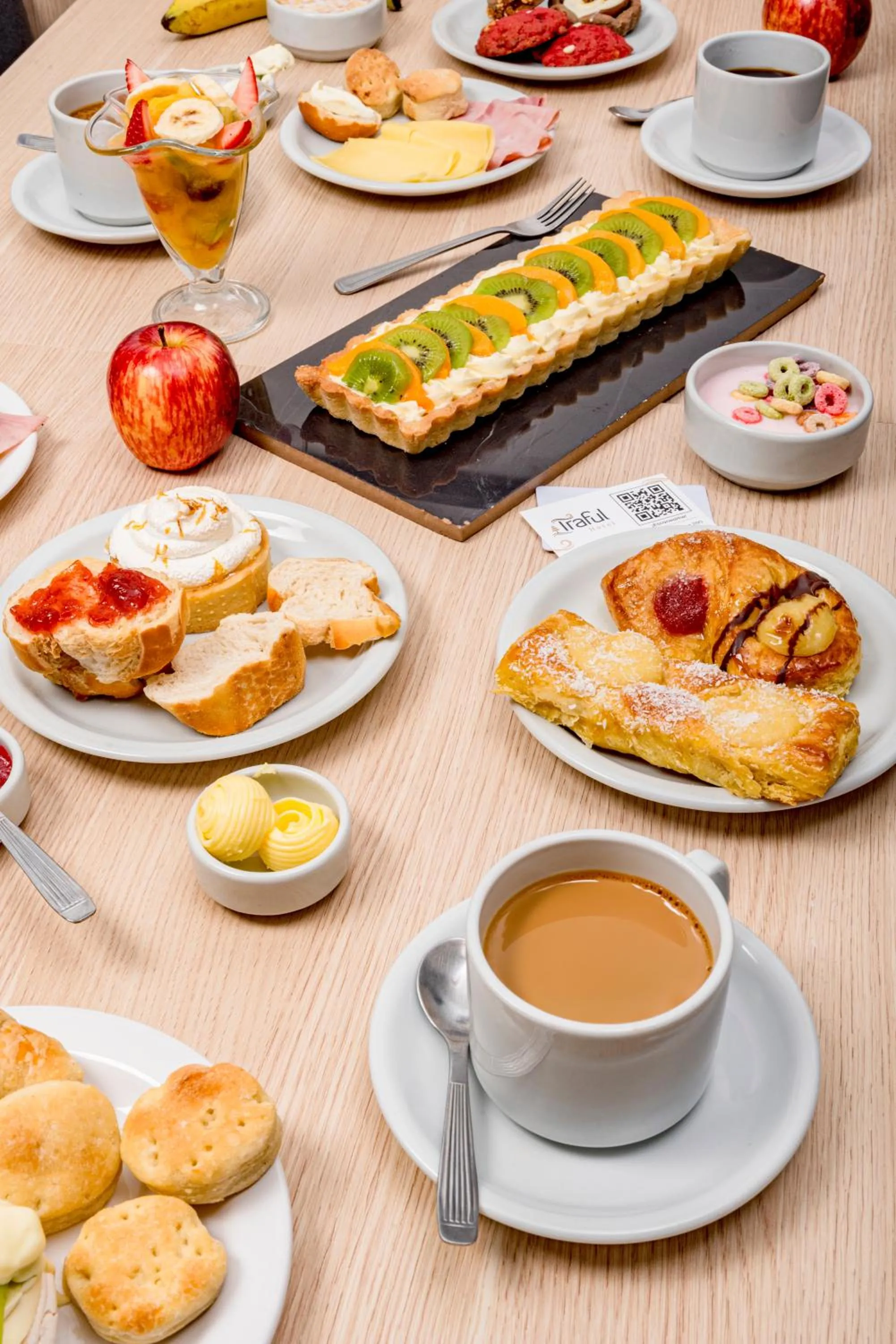 Buffet breakfast in Hotel Traful