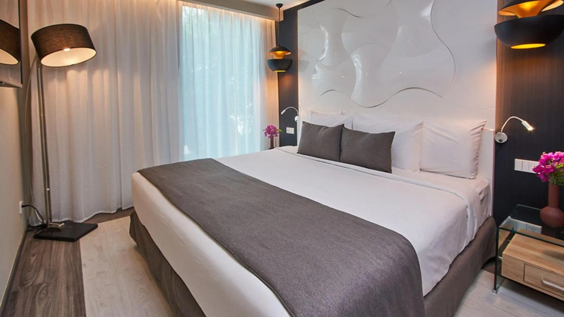 Photo of the whole room, Bed in Gran Evenia Panamá Hotel