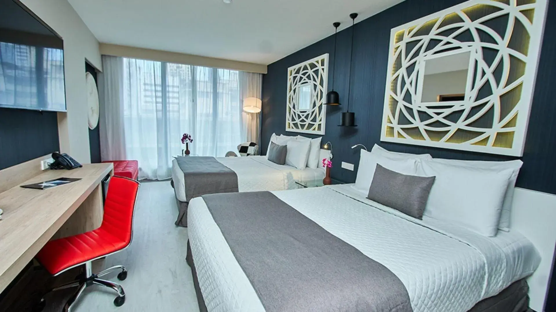 Deluxe Queen Room with Two Queen Beds in Gran Evenia Panamá Hotel Deluxe Queen Room with Two Queen Beds in Gran Evenia Panamá Hotel