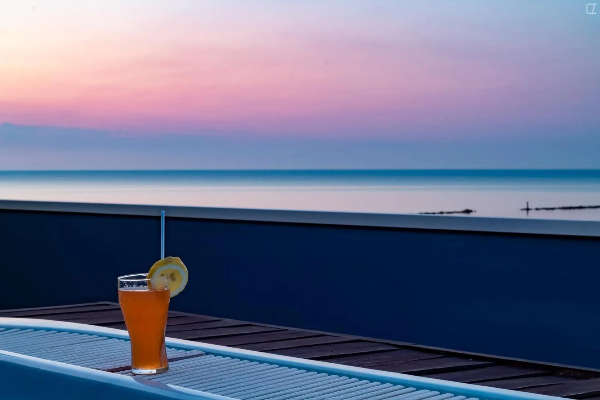 Sunset in Hotel Holiday