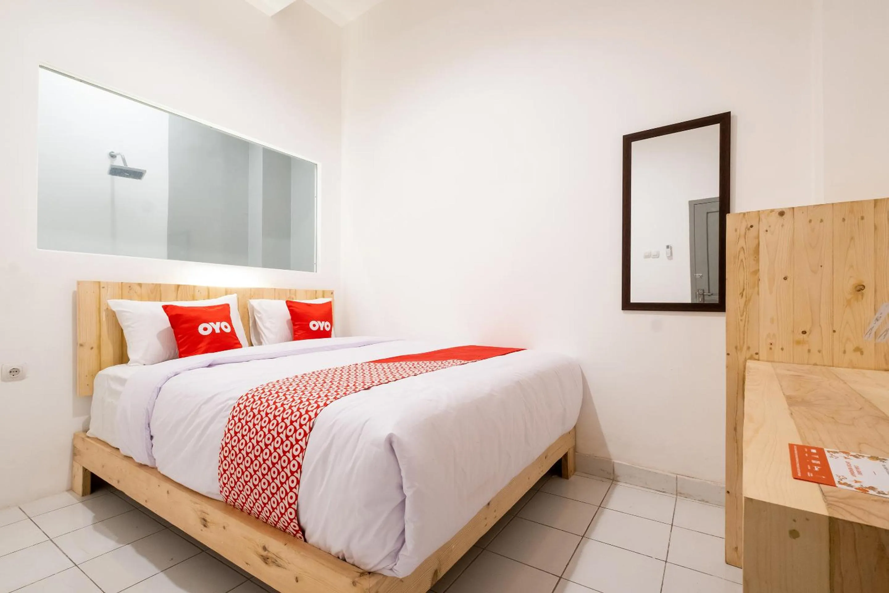 Standard Double Room in OYO 2041 Griya Aneka