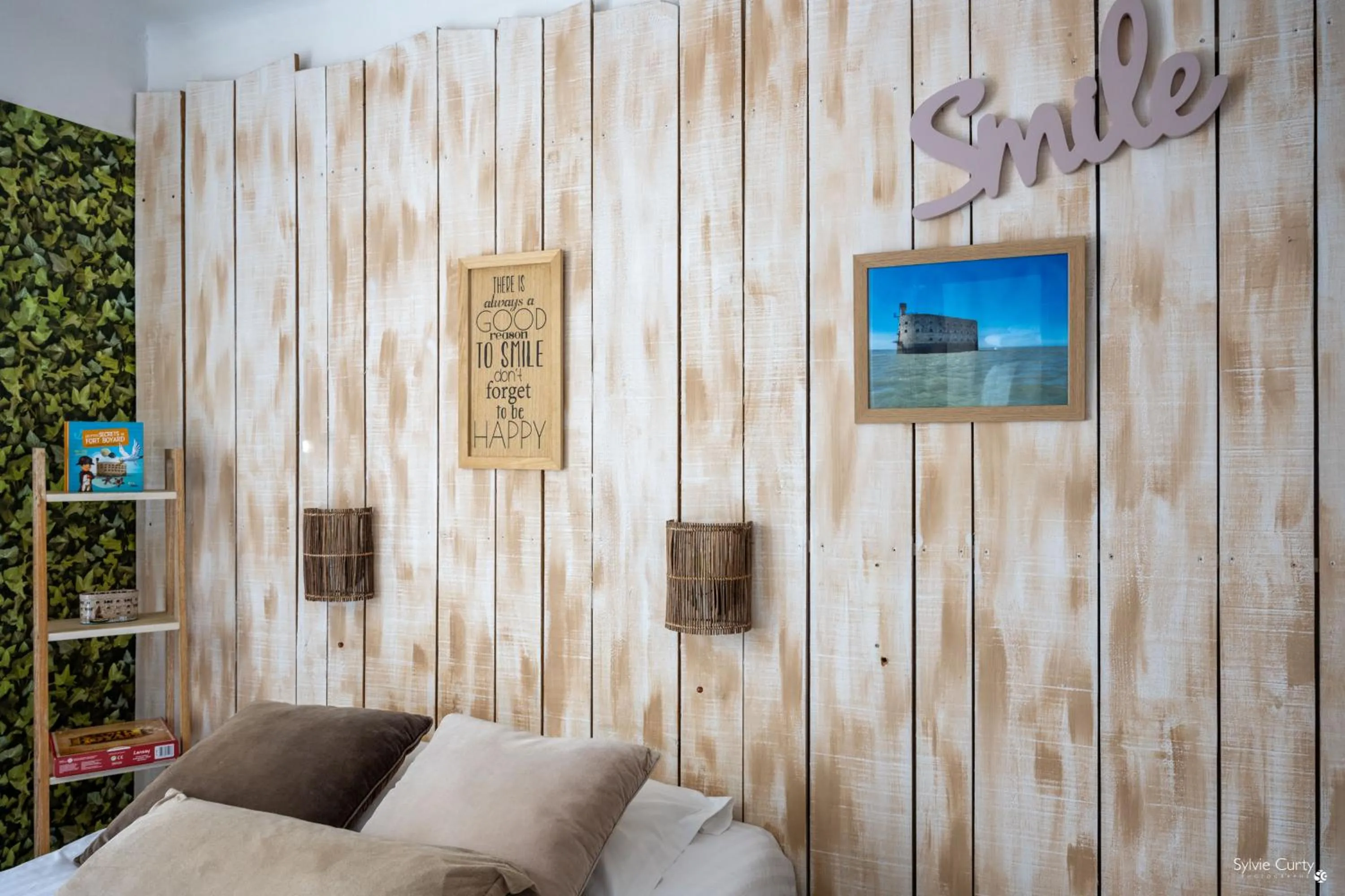 Decorative detail in Hotel La Roseraie