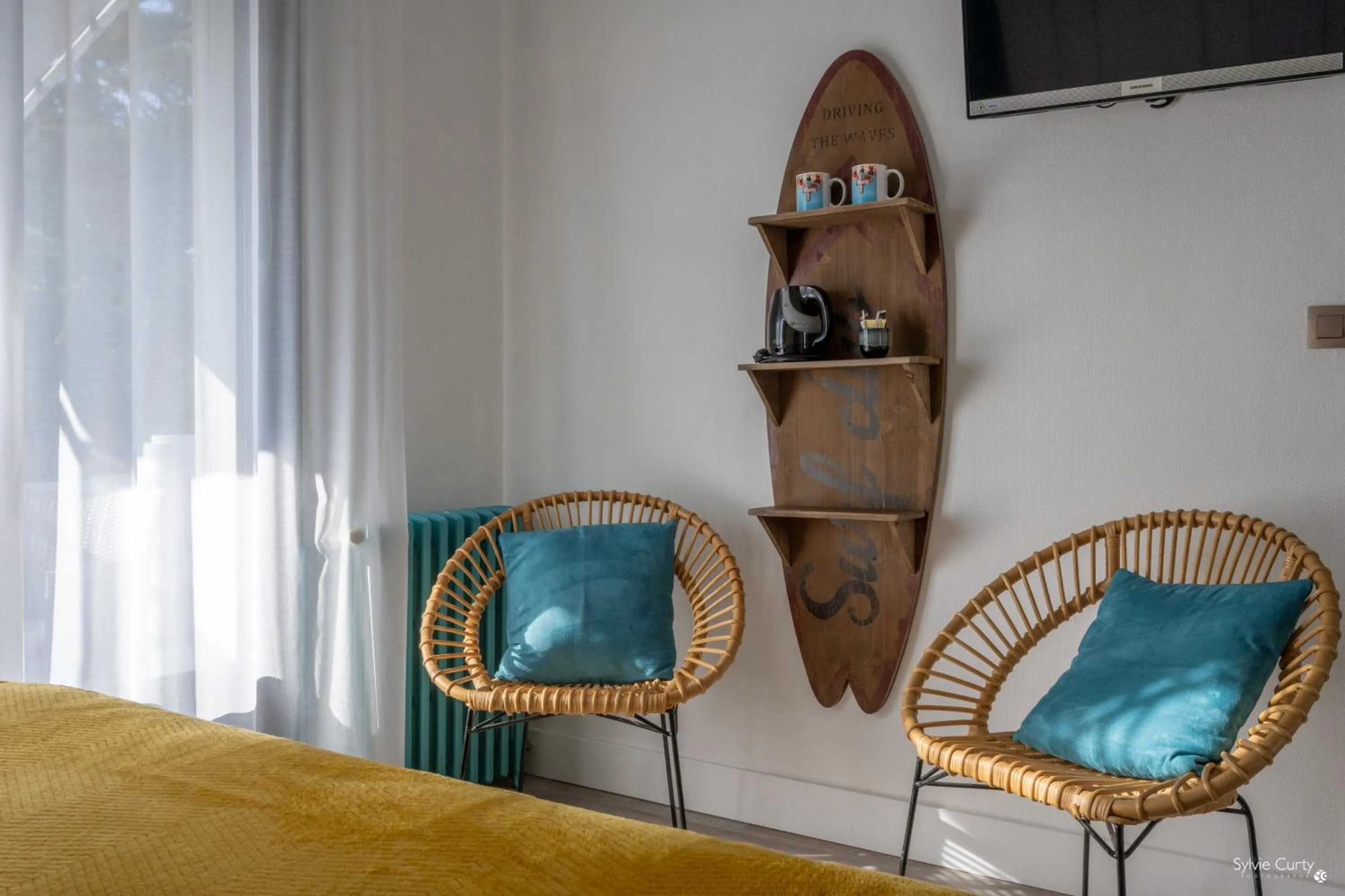 Bed in Hotel La Roseraie