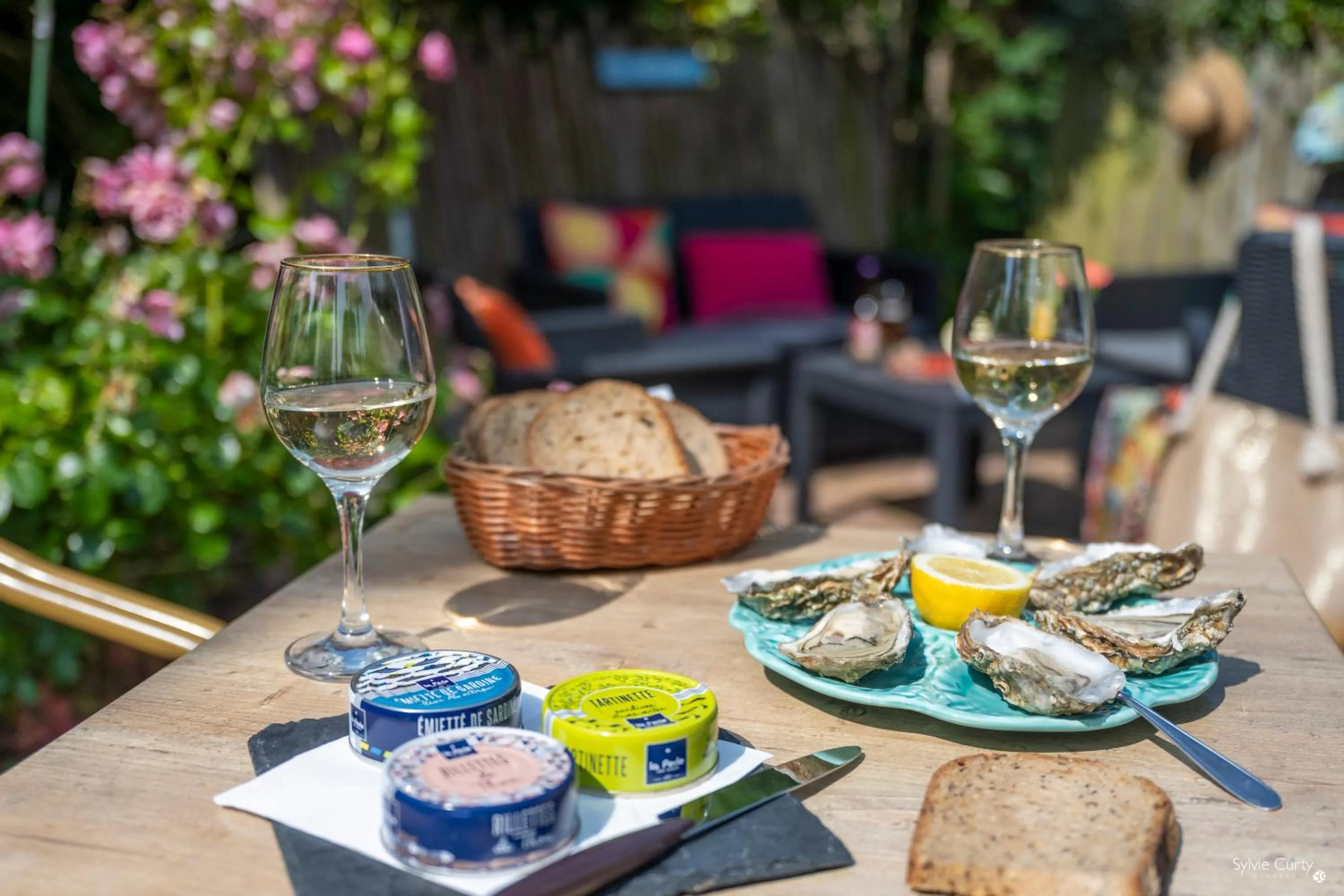 Food and drinks in Hotel La Roseraie