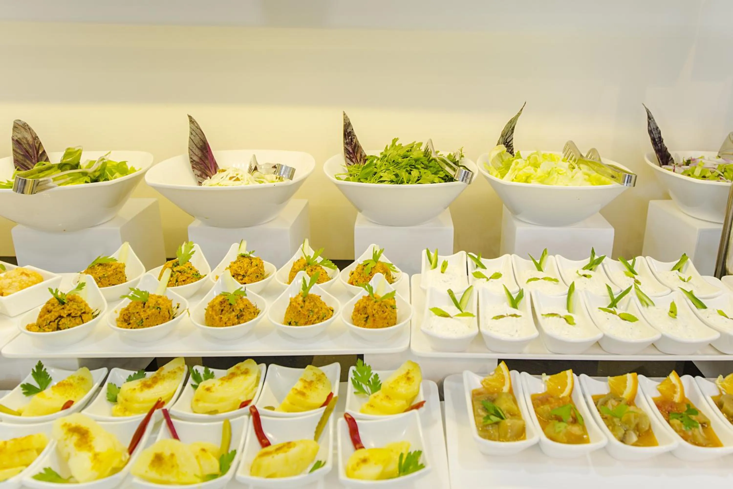 Restaurant/places to eat in Sarp Hotel Kadriye