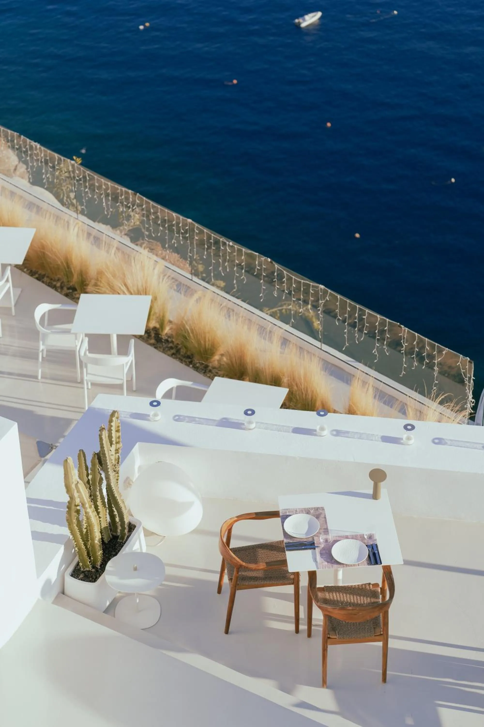 Restaurant/places to eat in The Saint Hotel