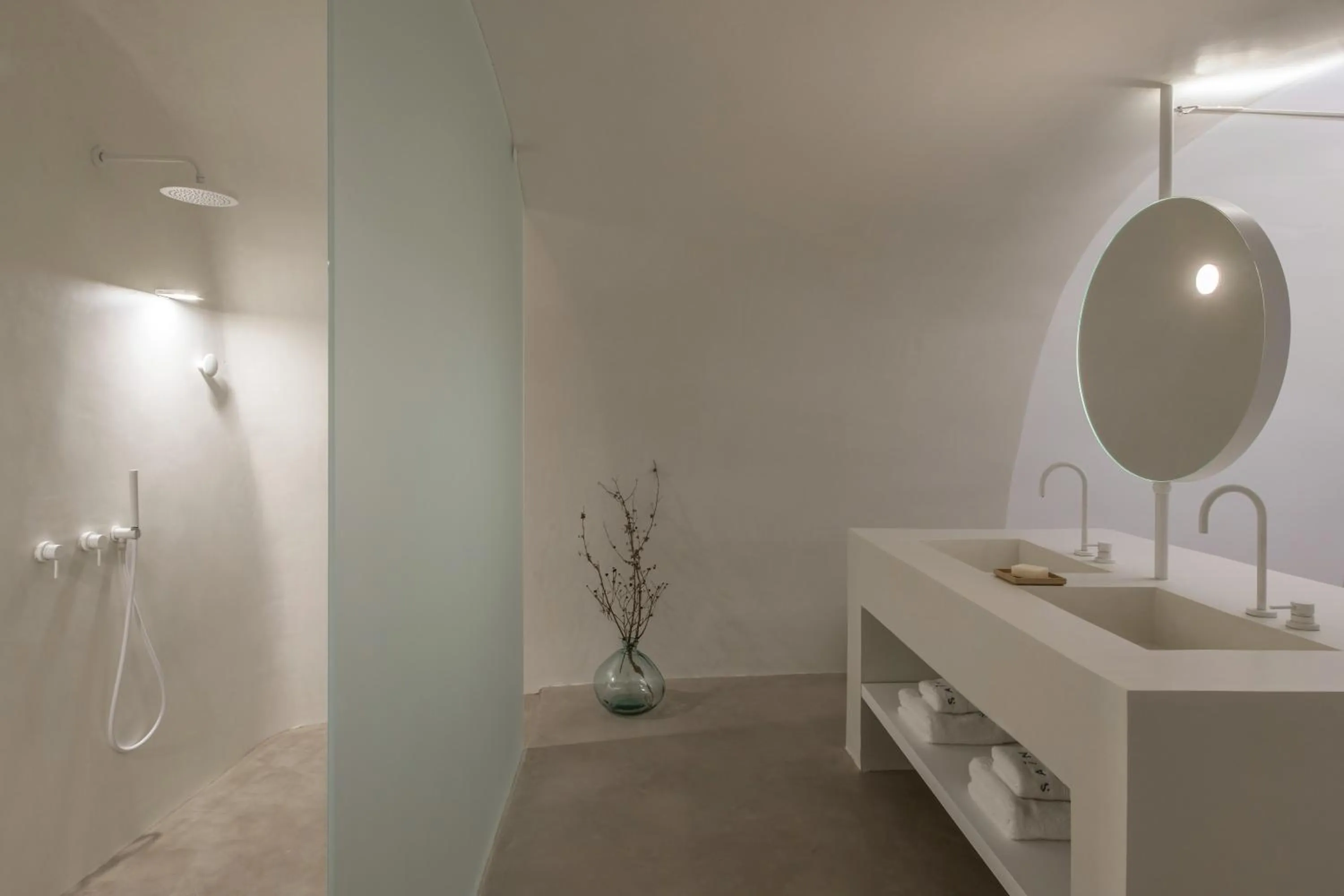 Bathroom in The Saint Hotel