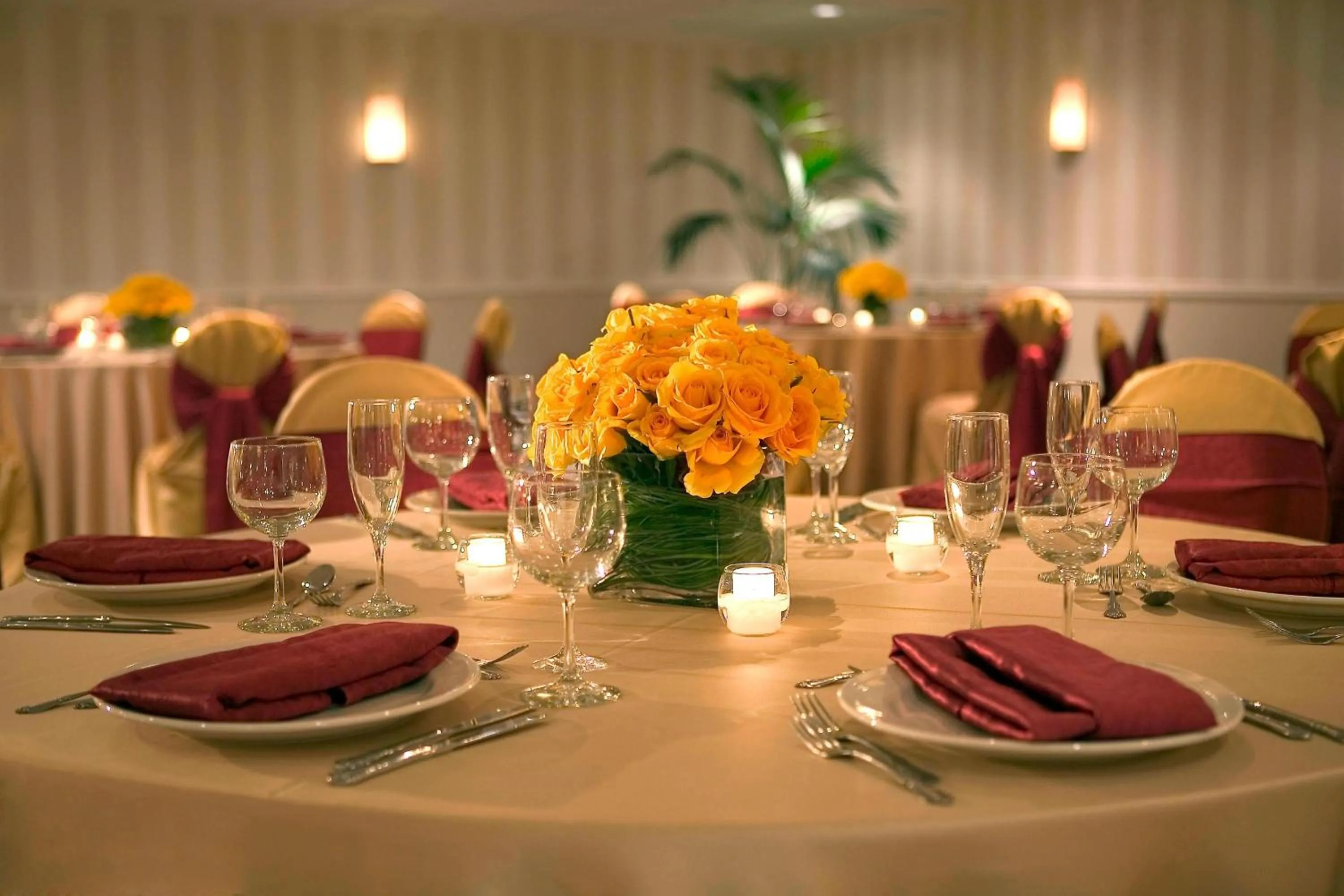 Meeting/conference room in Four Points by Sheraton Wakefield Boston Hotel & Conference Center