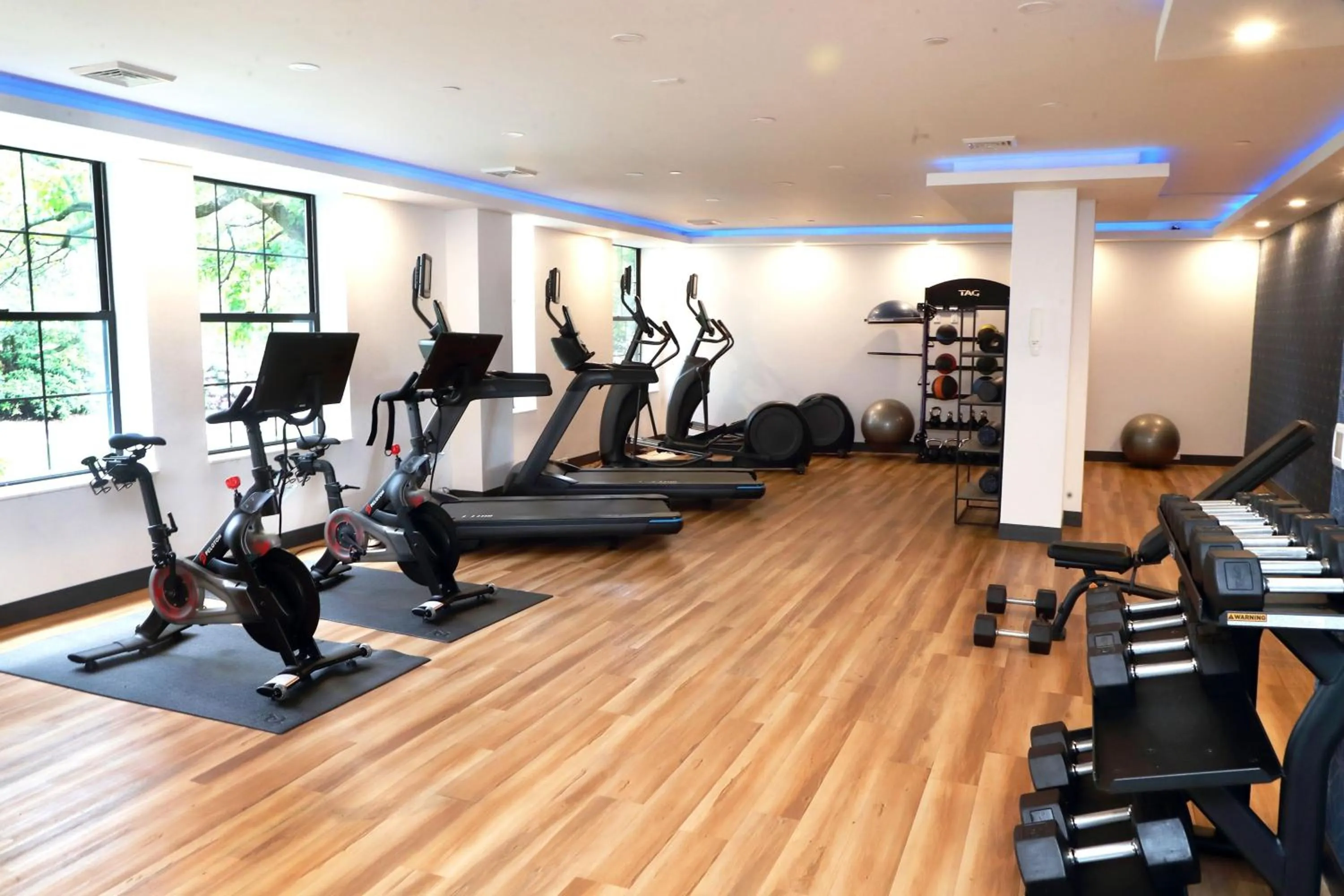 Fitness centre/facilities in Four Points by Sheraton Wakefield Boston Hotel & Conference Center