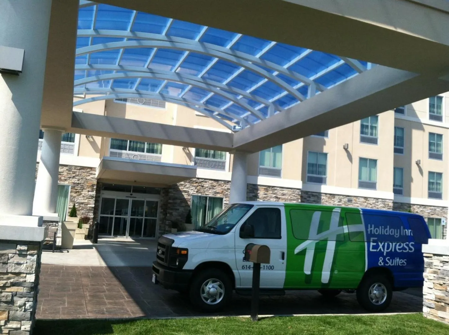 Property building in Holiday Inn Express & Suites Columbus - Easton Area by IHG