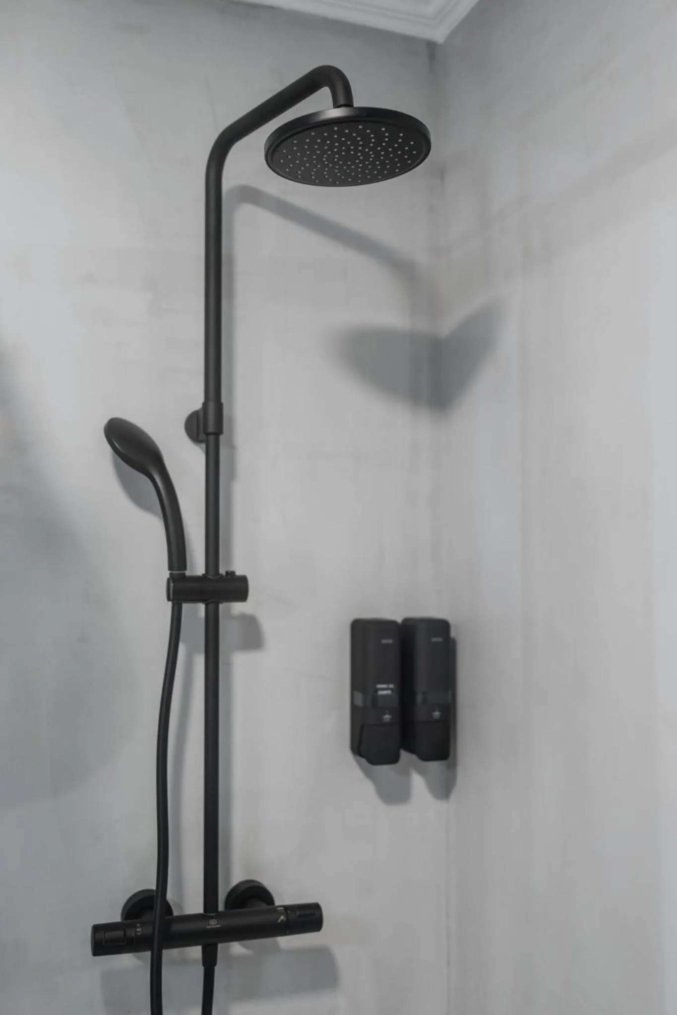 Shower in Impero Nafplio Hotel & Suites