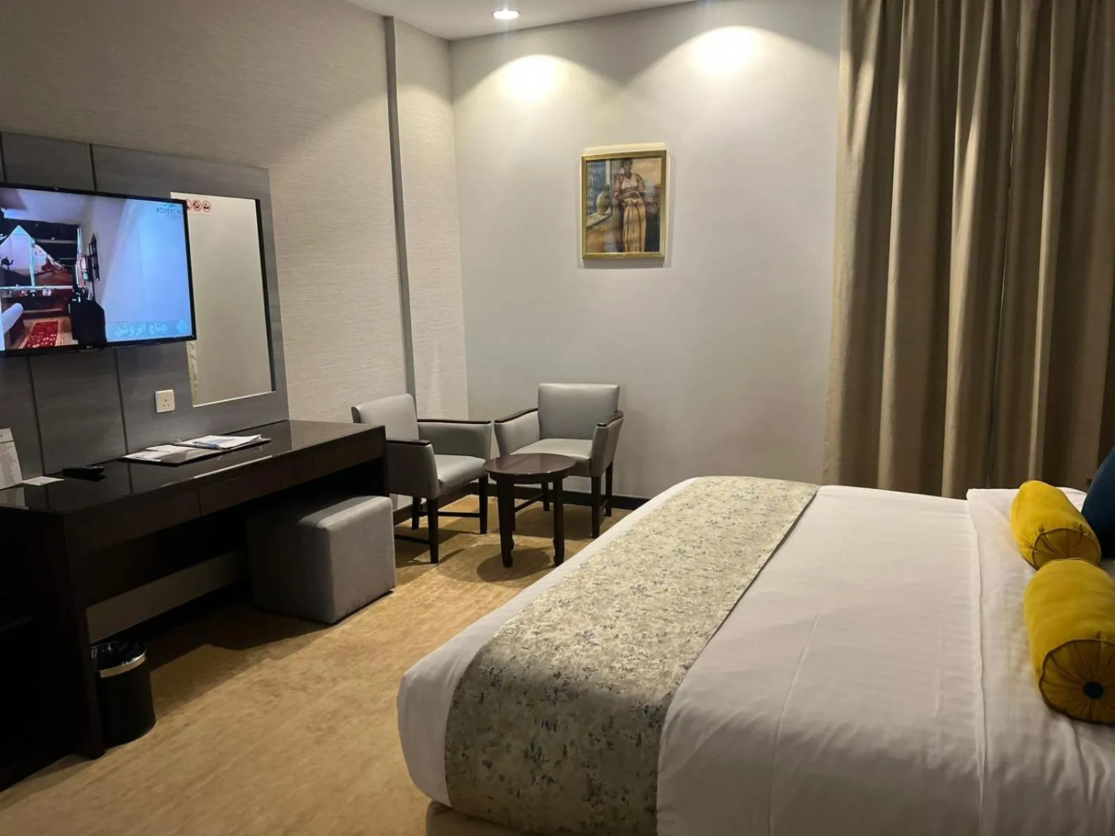 Living room, Bed in Holiday Villa Hail