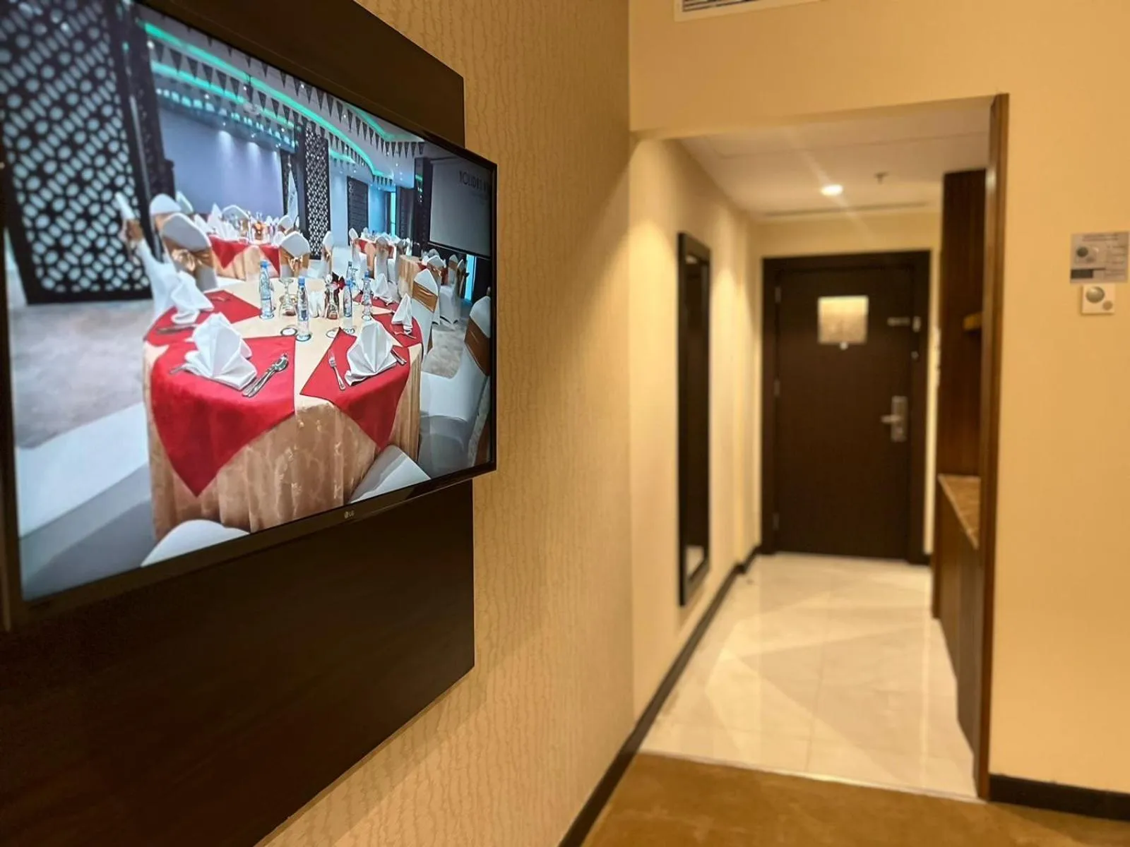 TV and multimedia in Holiday Villa Hail