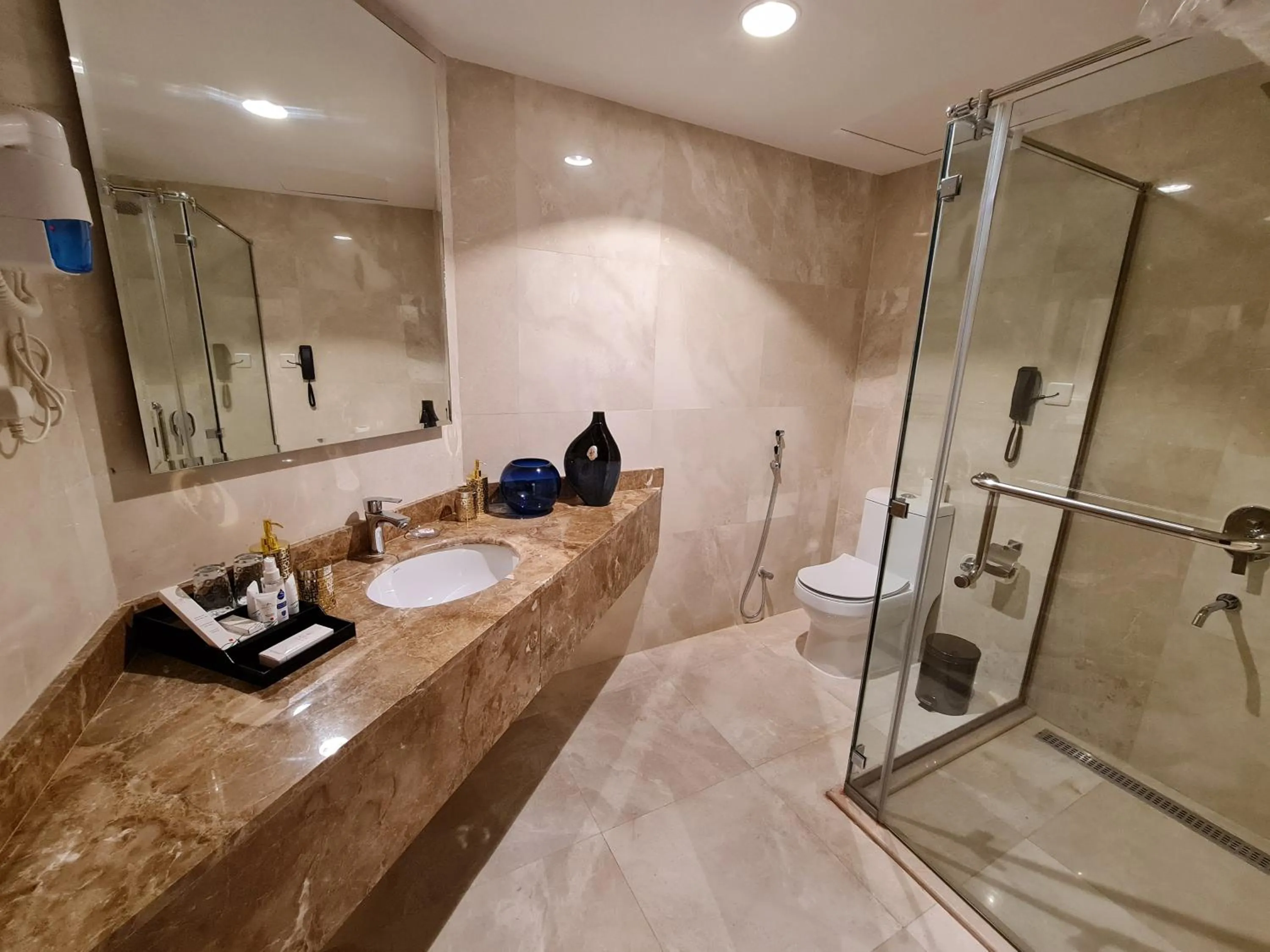 Bathroom in Holiday Villa Hail