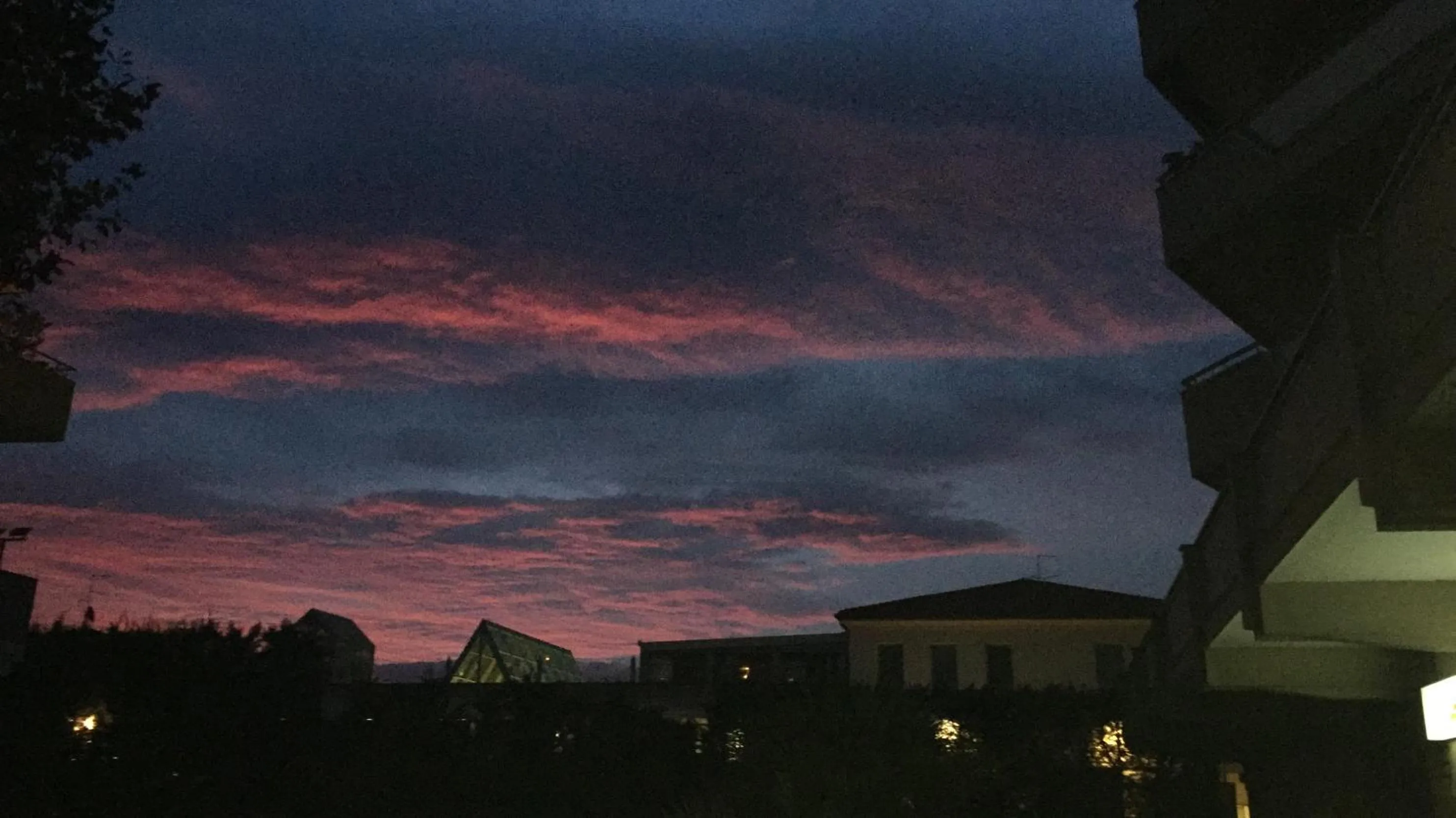 Sunrise in Dea Della Salute Hotel