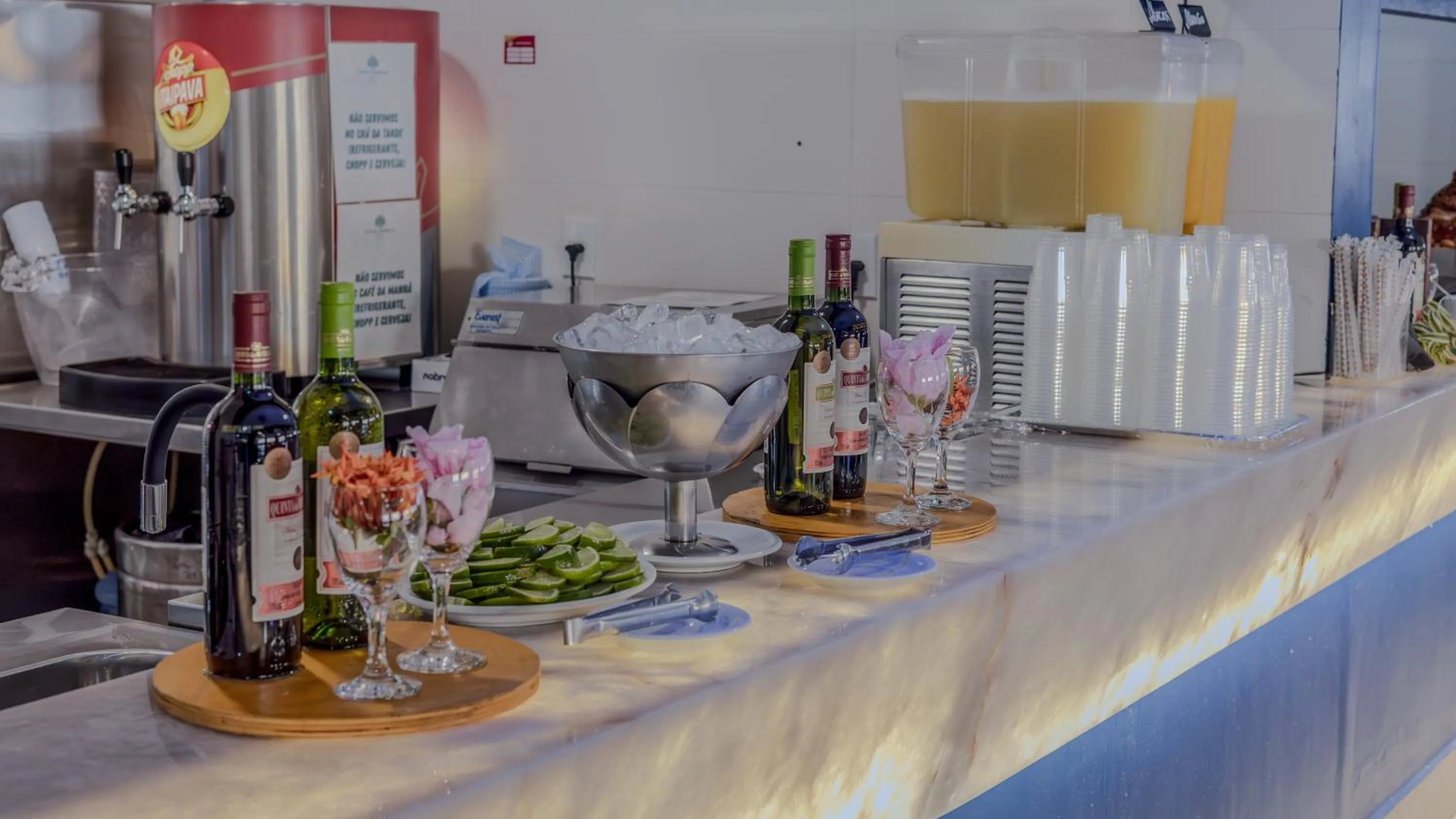 Restaurant/places to eat in Coroa Vermelha Beach - All Inclusive