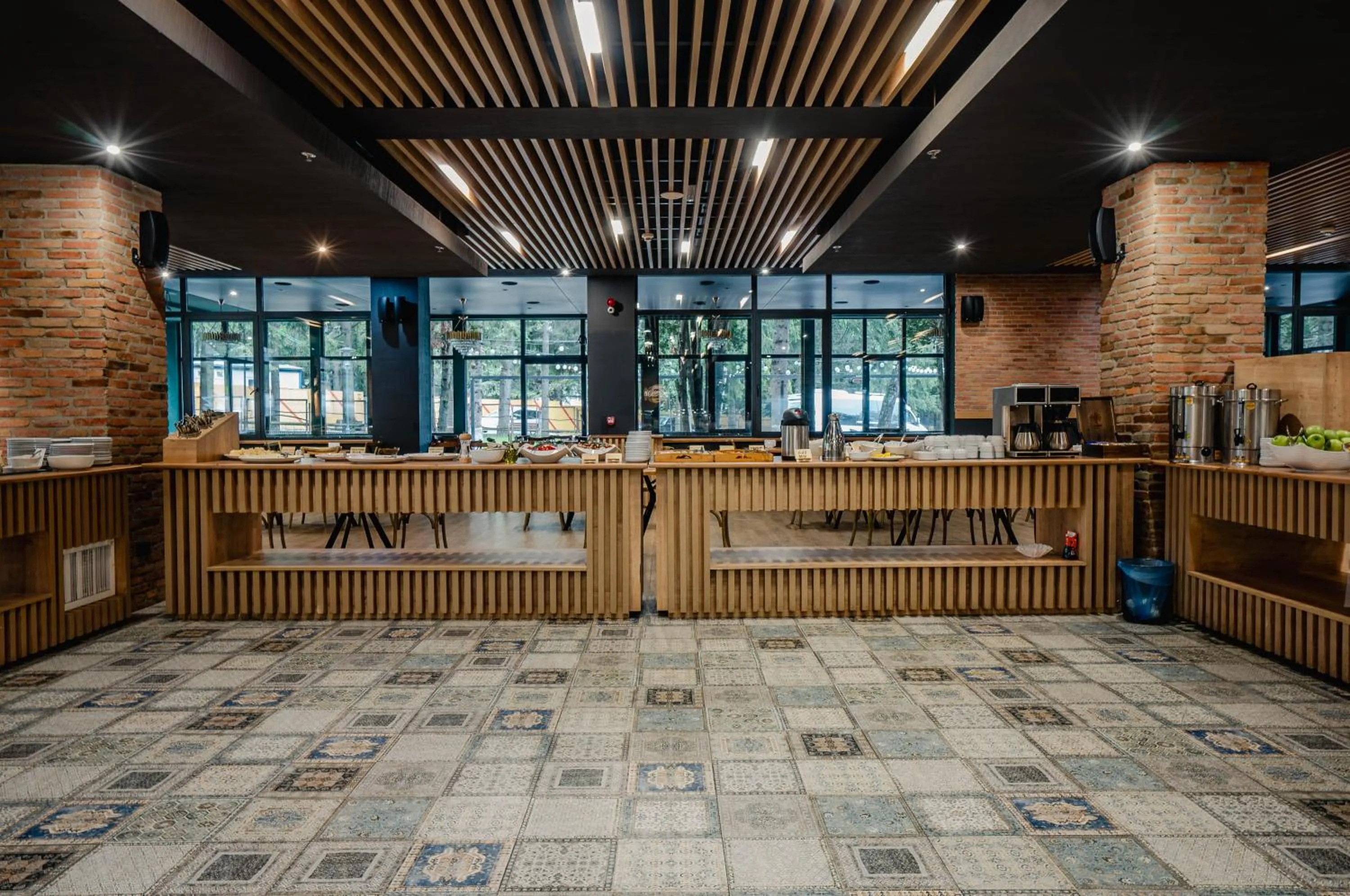 Restaurant/places to eat in Bakuriani Inn